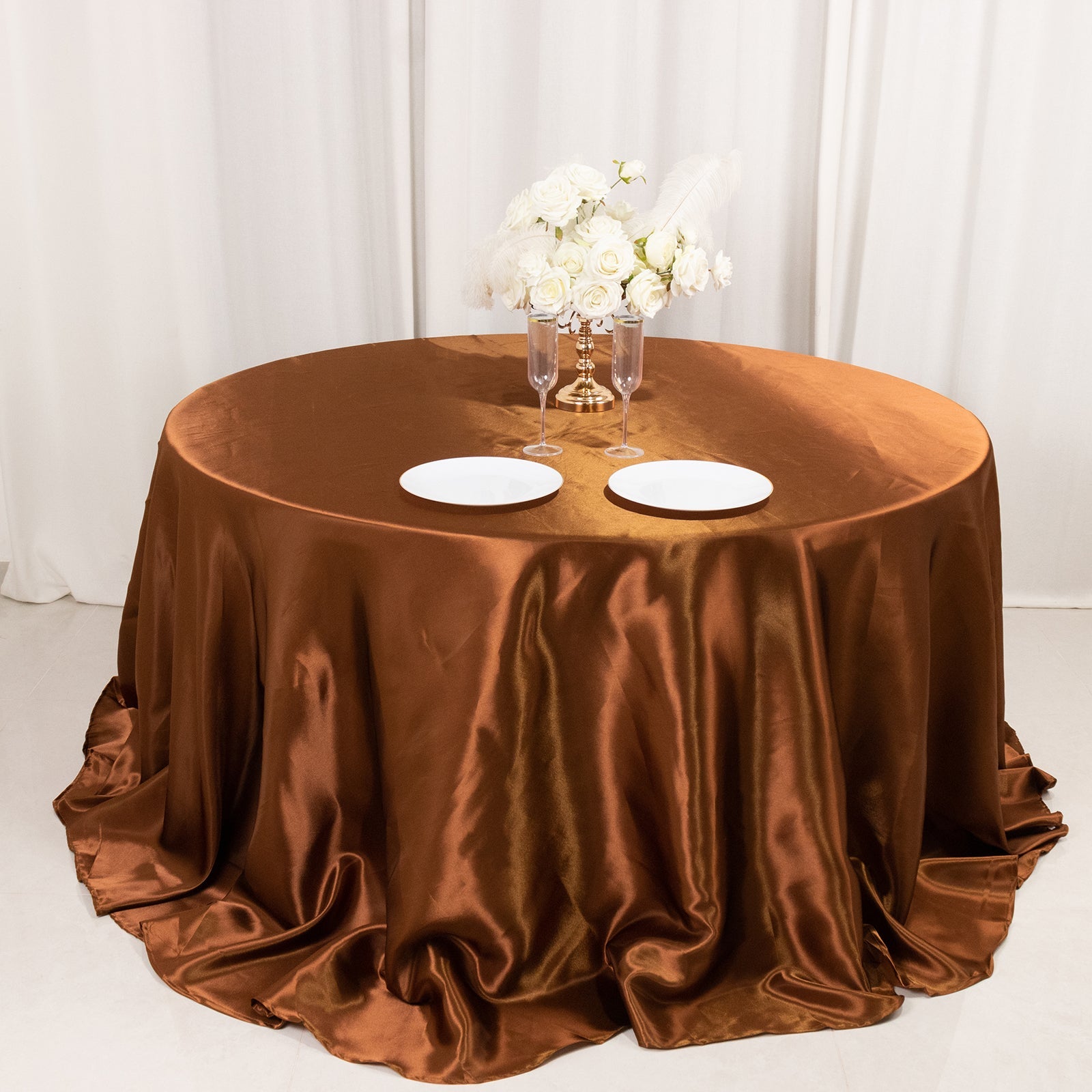 Hot Sale! Stylish Seamless Satin 132-Inch Round Cinnamon Brown Tablecloth