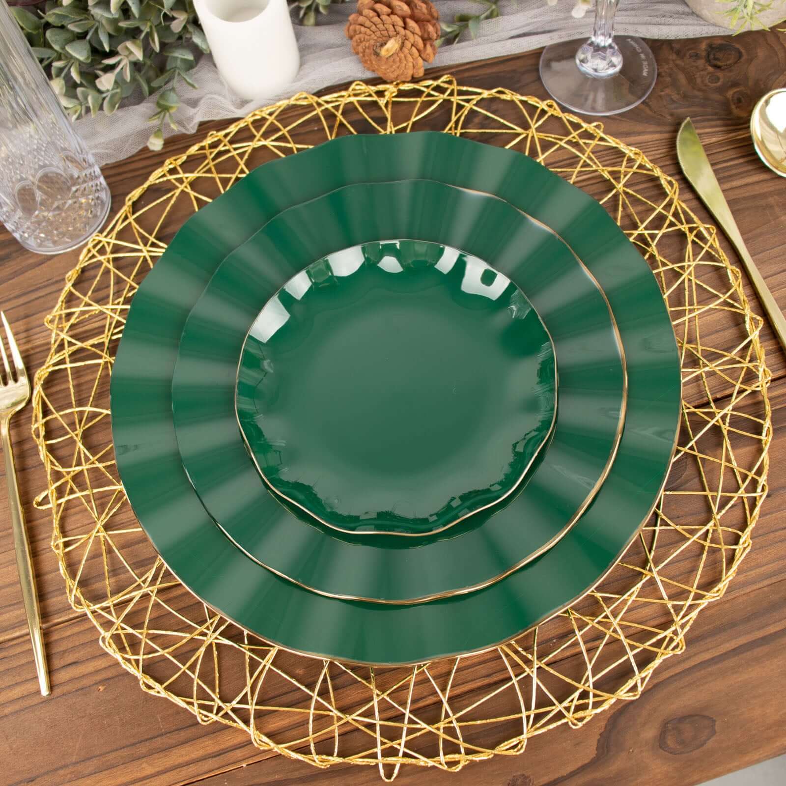 10-Piece Set of Sturdy Disposable 11-Inch Round Dinner Plates in Hunter Emerald Green with Ruffled Gold Edges