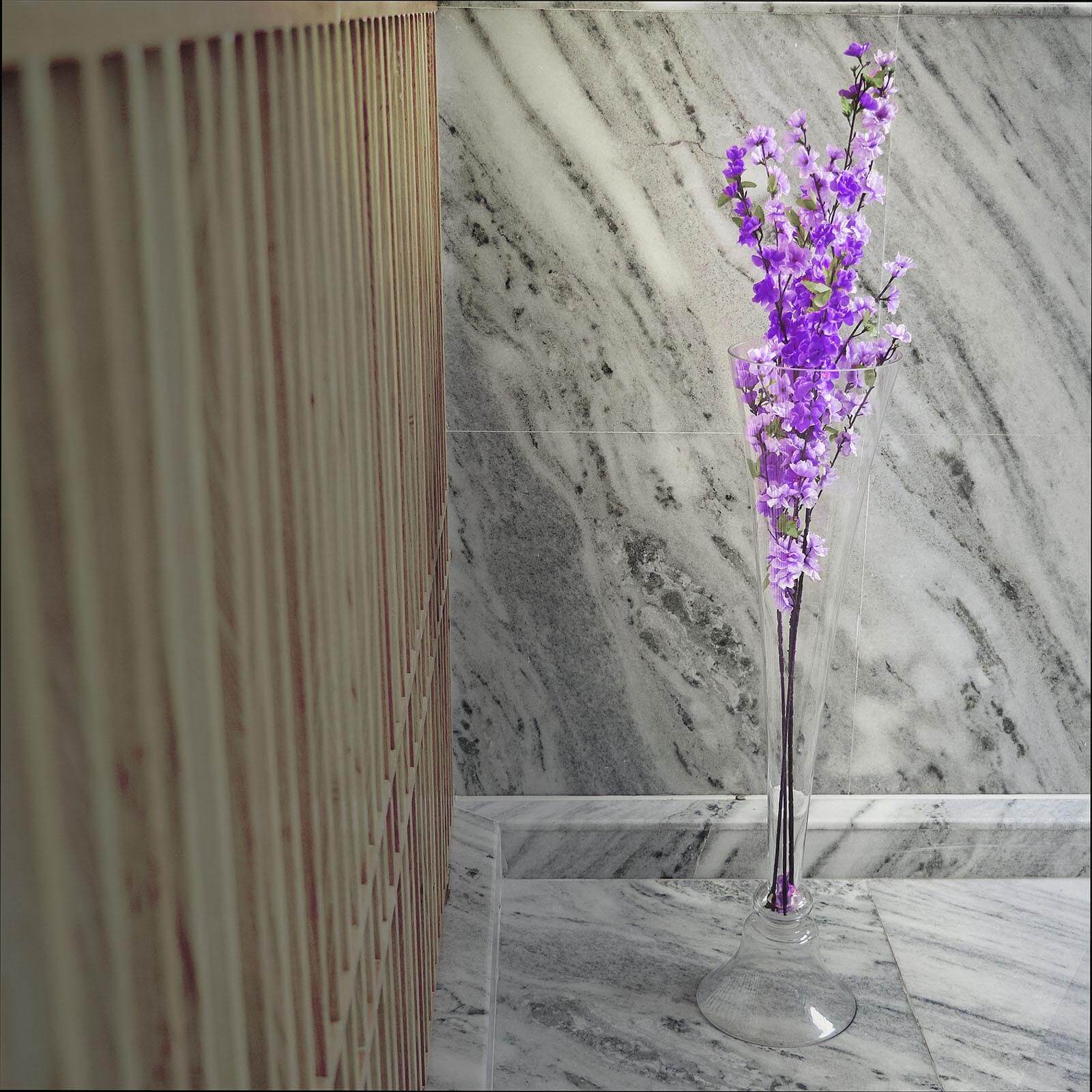 40-Inch Clear Reversible Hand-Crafted Glass Trumpet Floor Vase for Event Decor