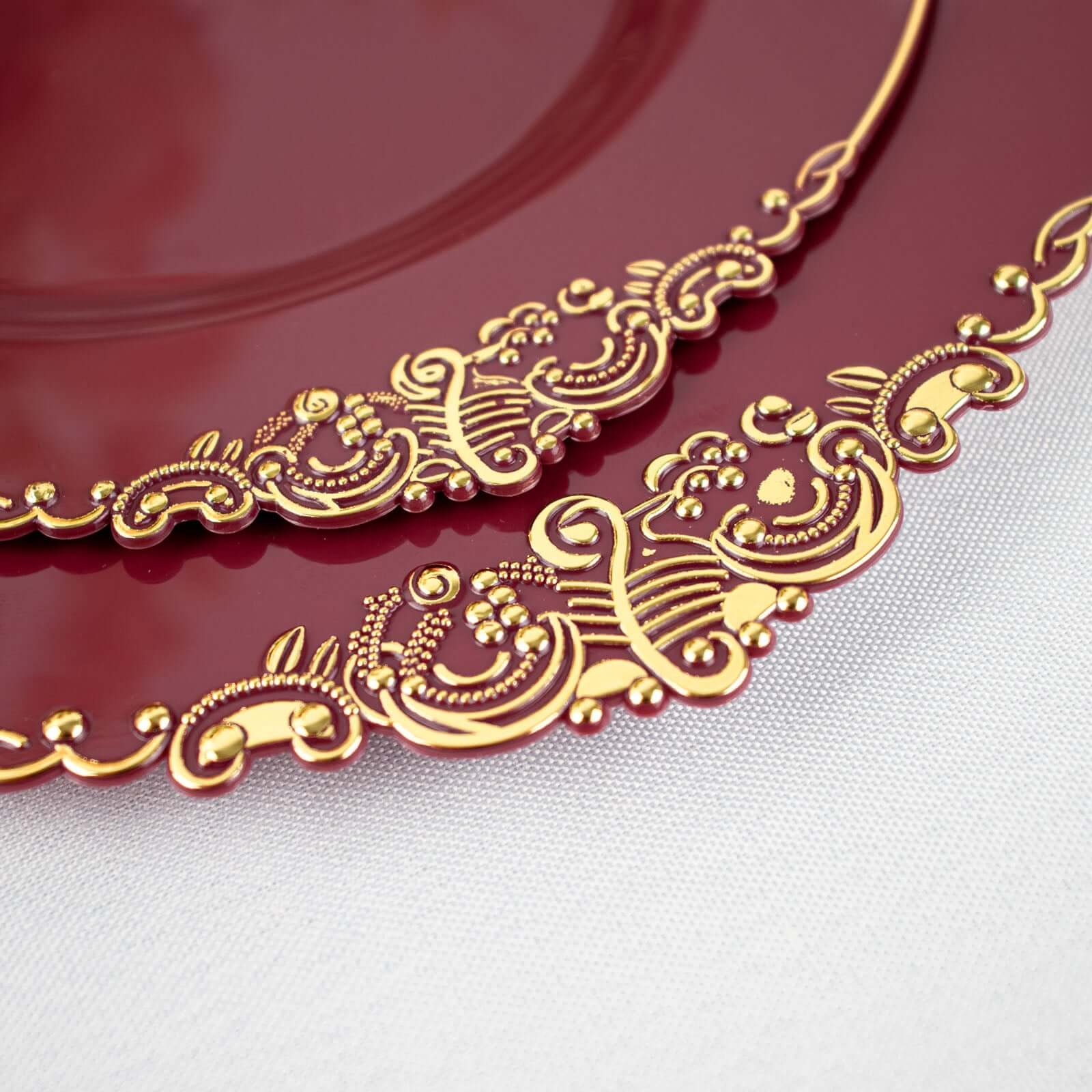 Hot Deal! 10-Pack Disposable Burgundy Plastic Round Dinner Plates with Gold Leaf Embossed Rim, Vintage Baroque Style