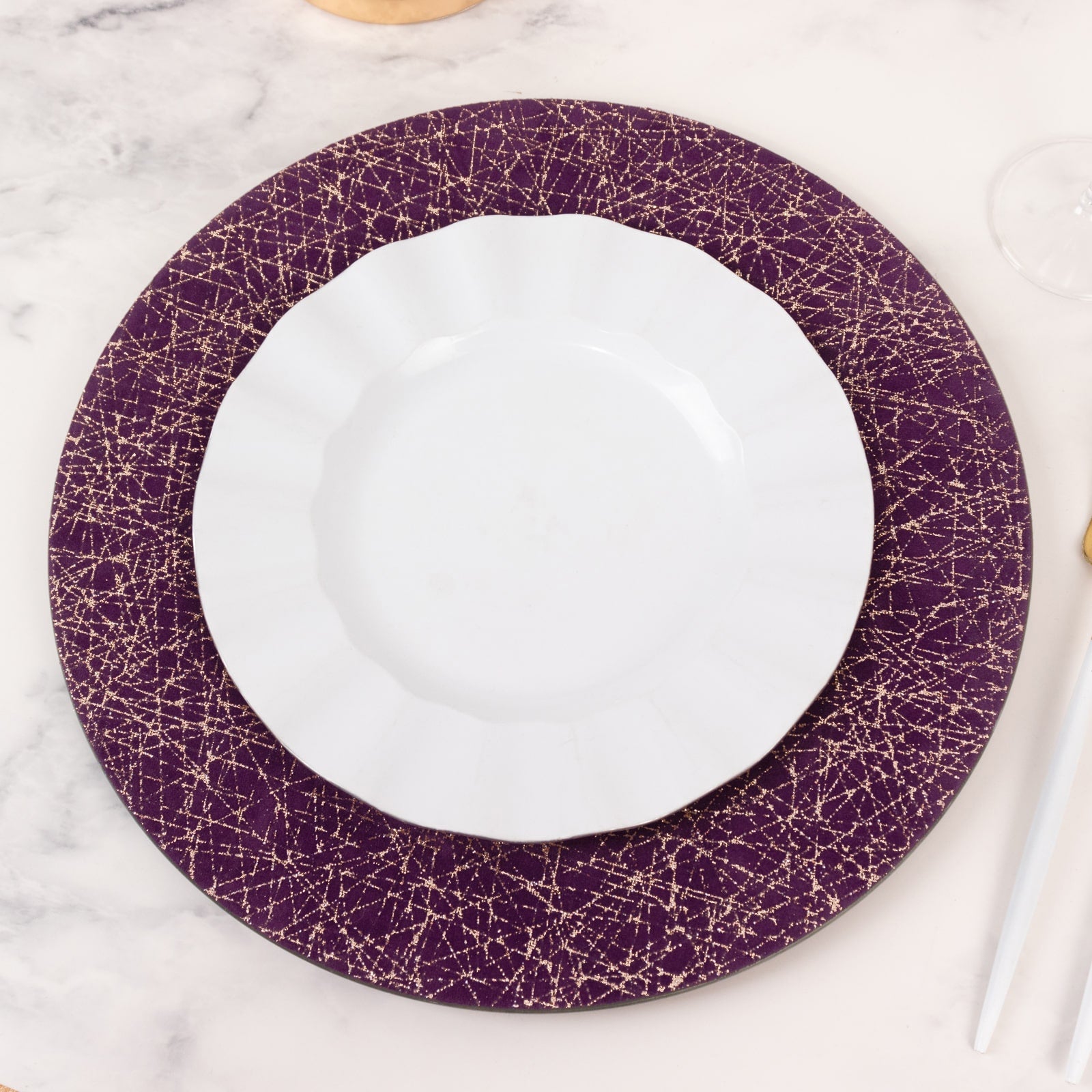 6-Piece Set of 13-Inch Purple Acrylic Round Charger Plates with Gold Glitter Abstract Design - Ideal for Parties