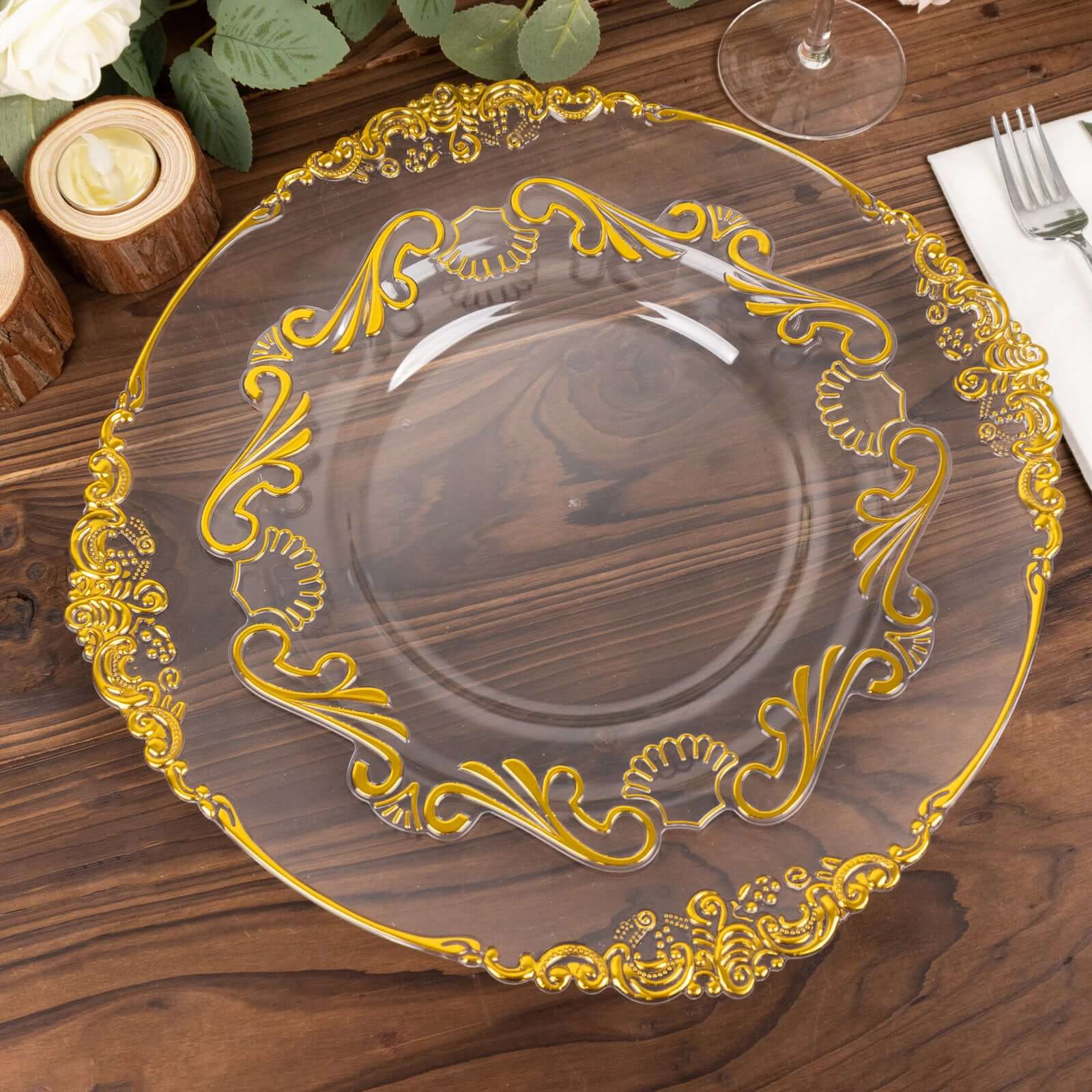 10-Pack Clear Plastic Round Dinner Plates with Gold Vintage Baroque Scalloped Rim - Ideal for Parties