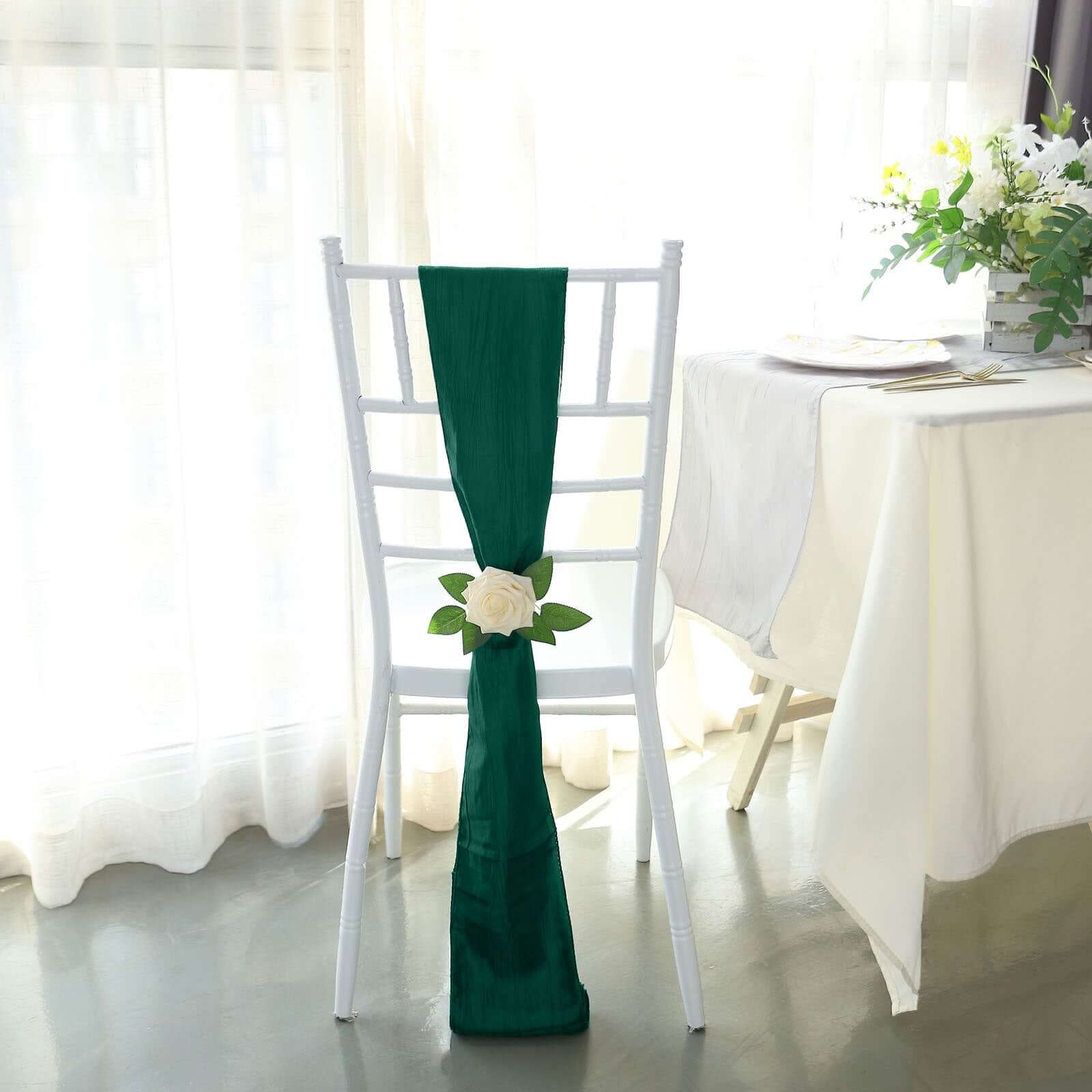 5-Pack Hunter Emerald Green Accordion Crinkle Taffeta Chair Sashes - Ideal for Weddings & Gatherings