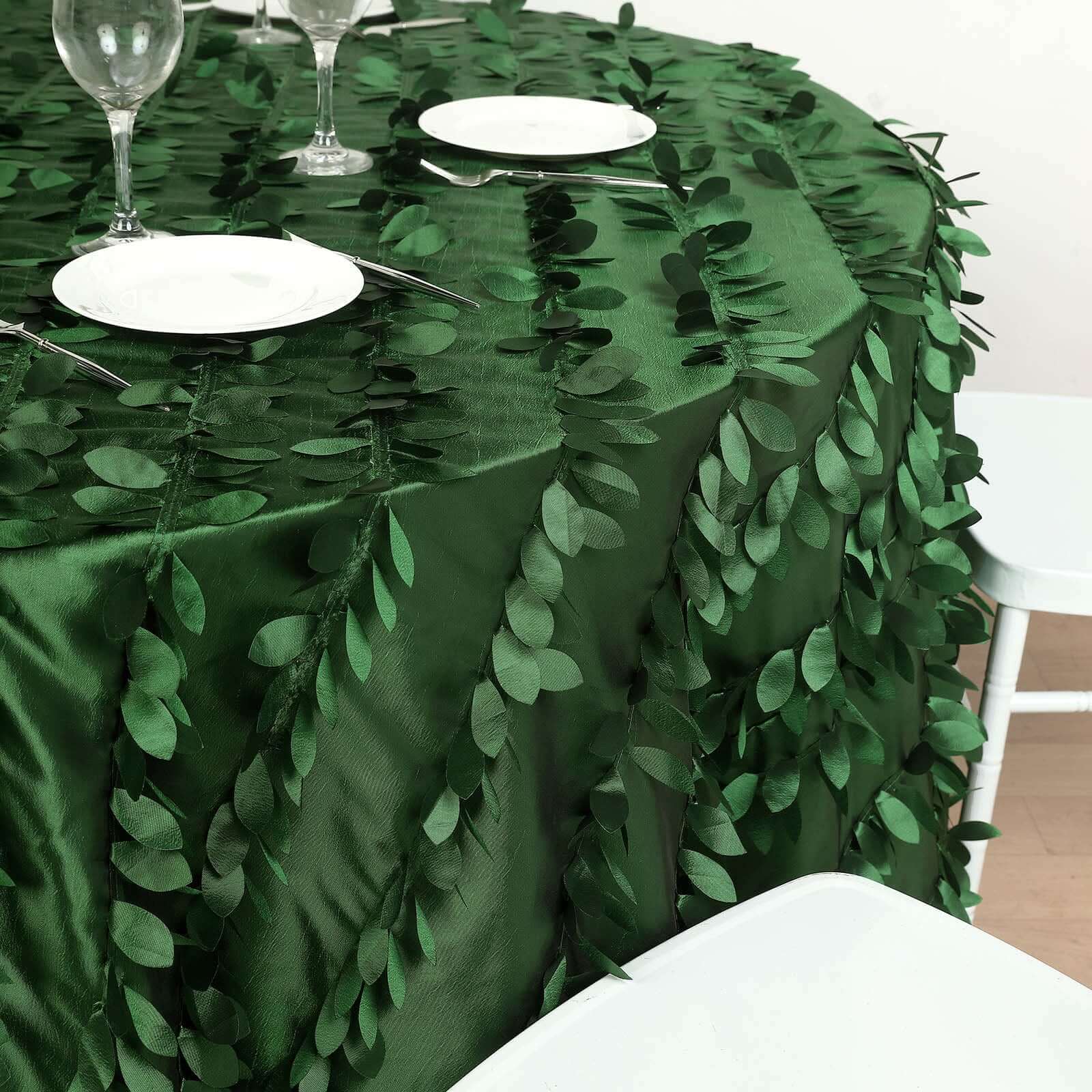 Green 132' Taffeta Round Tablecloth with 3D Leaf Petal Design - Perfect for Events!