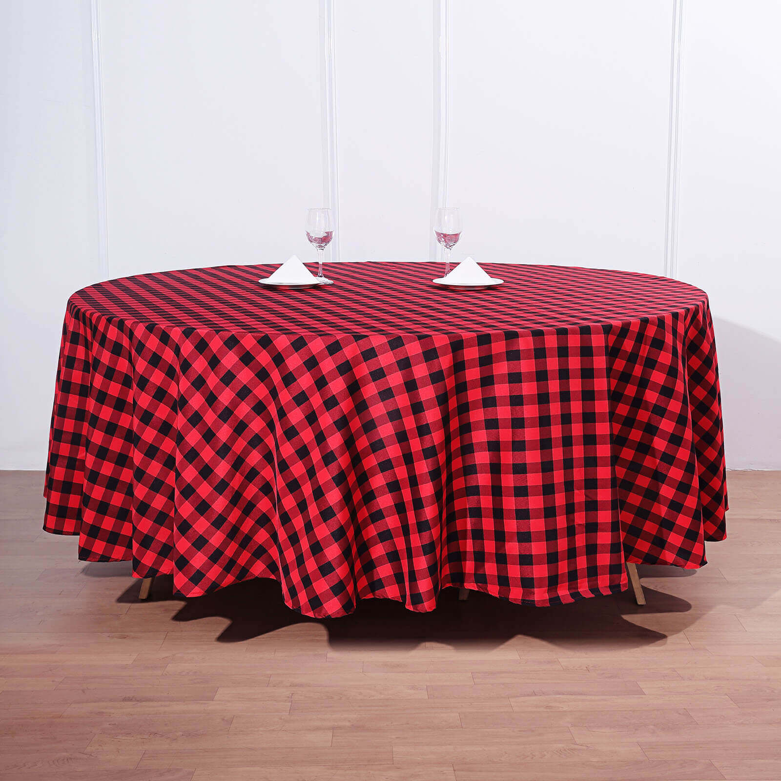 108-Inch Black and Red Buffalo Plaid Polyester Round Tablecloth - Perfect for Events