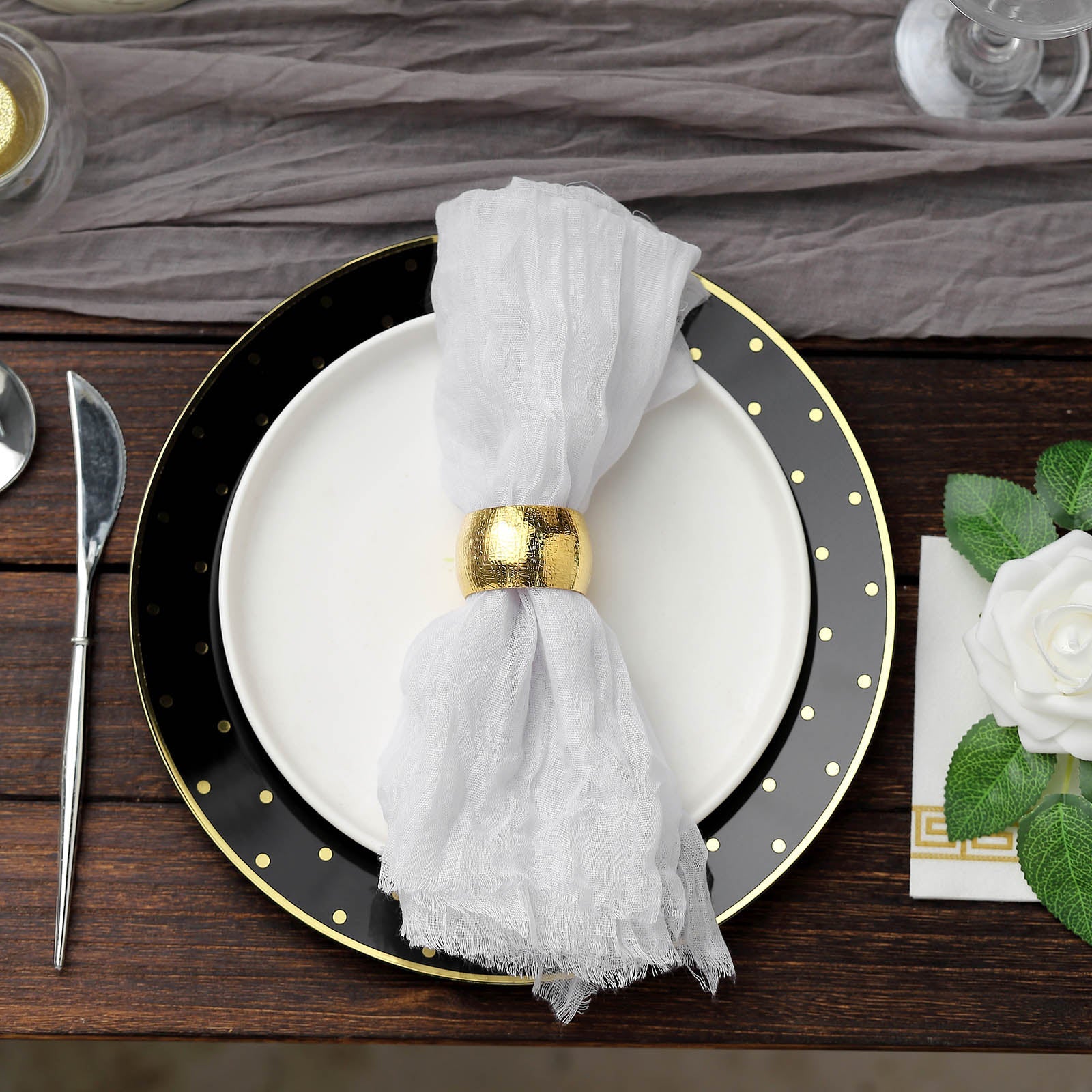 10-Pack Black Plastic Dinner Plates with Gold Dot Rim, Disposable and Sturdy