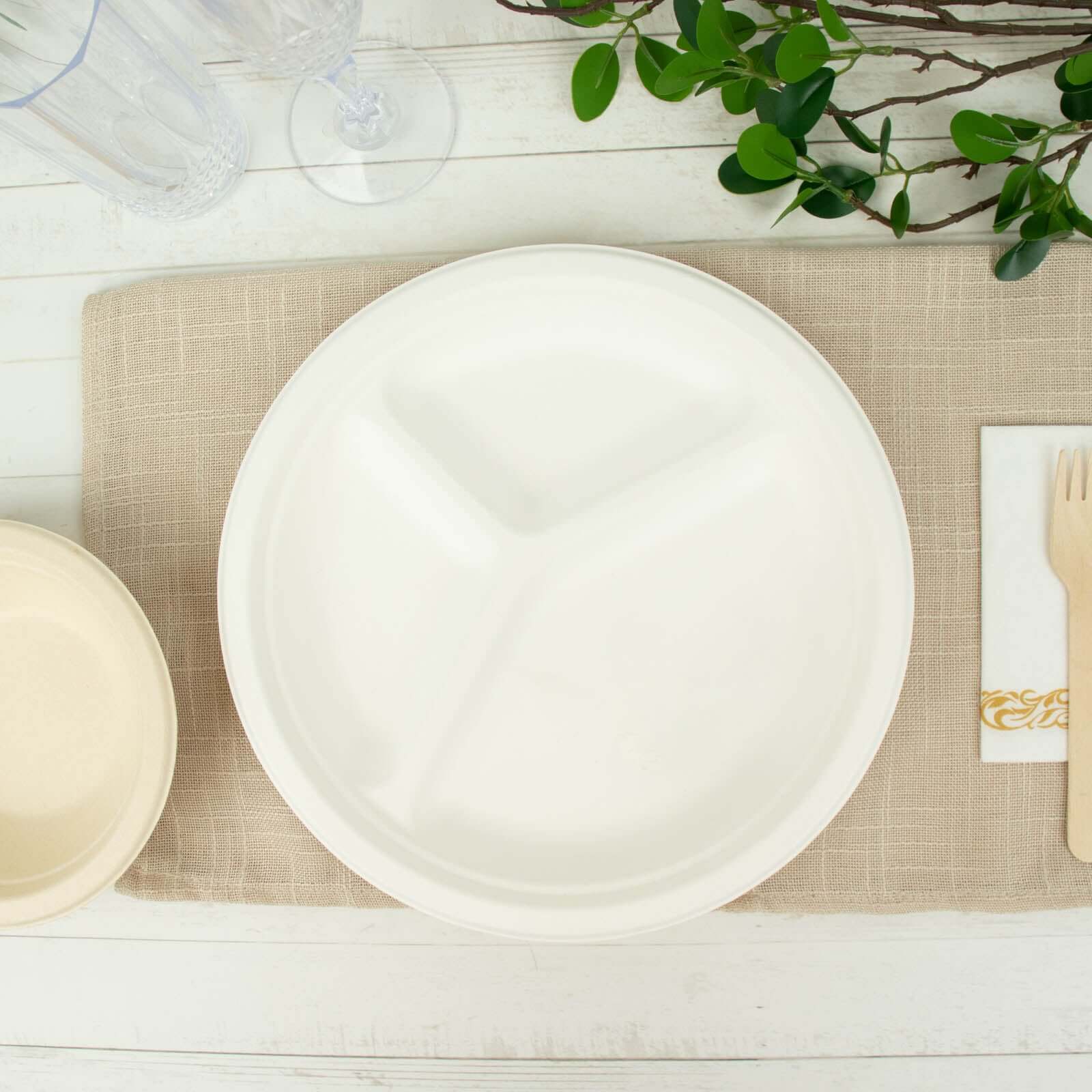 Eco-Friendly 50-Pack White Round 10-Inch 3-Compartment Dinner Plates from Bagasse - Ideal for Events & Catering