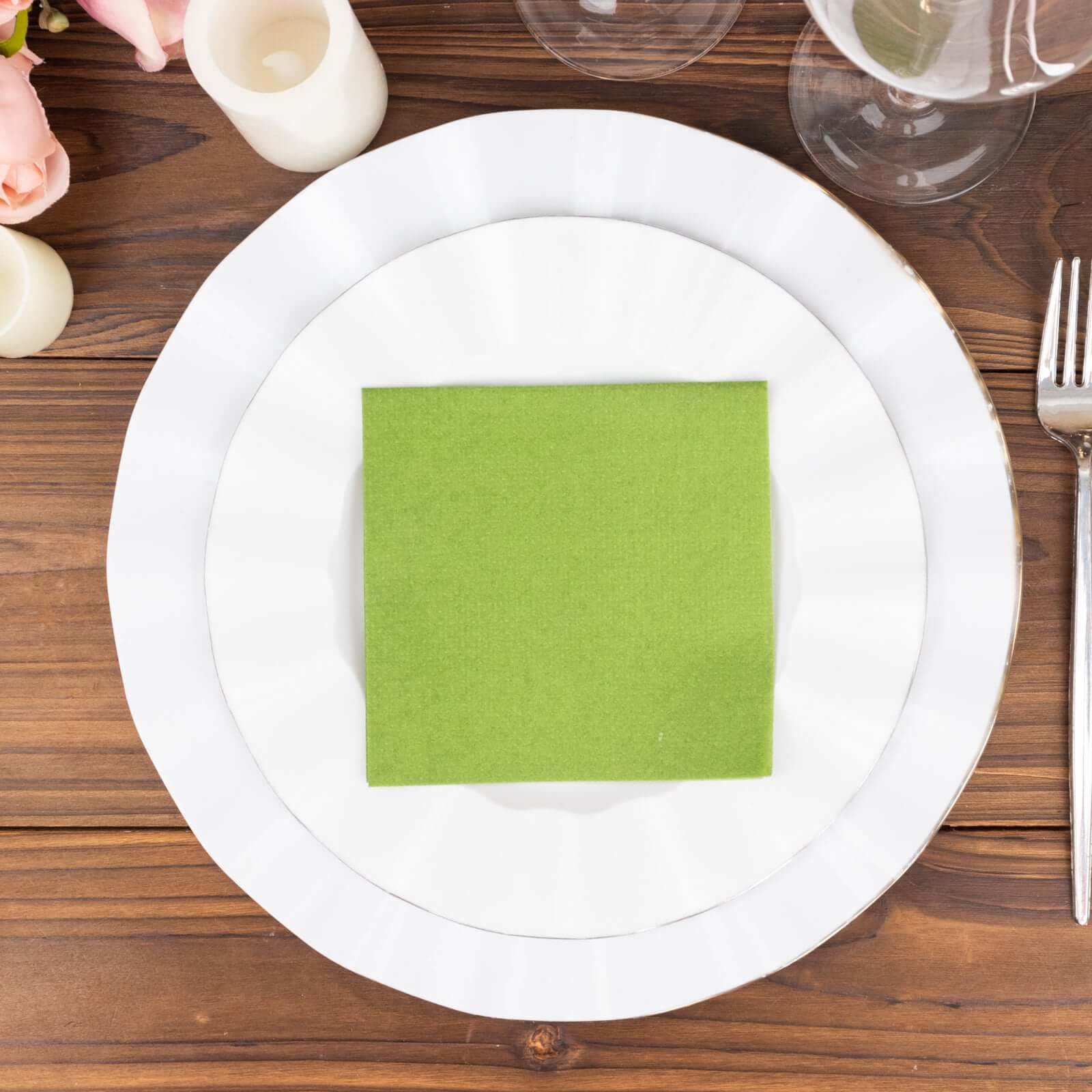 Great Deal! 20-Pack 5x5 Olive Green Airlaid Cocktail Napkins with Linen-Like Feel and High Absorbency