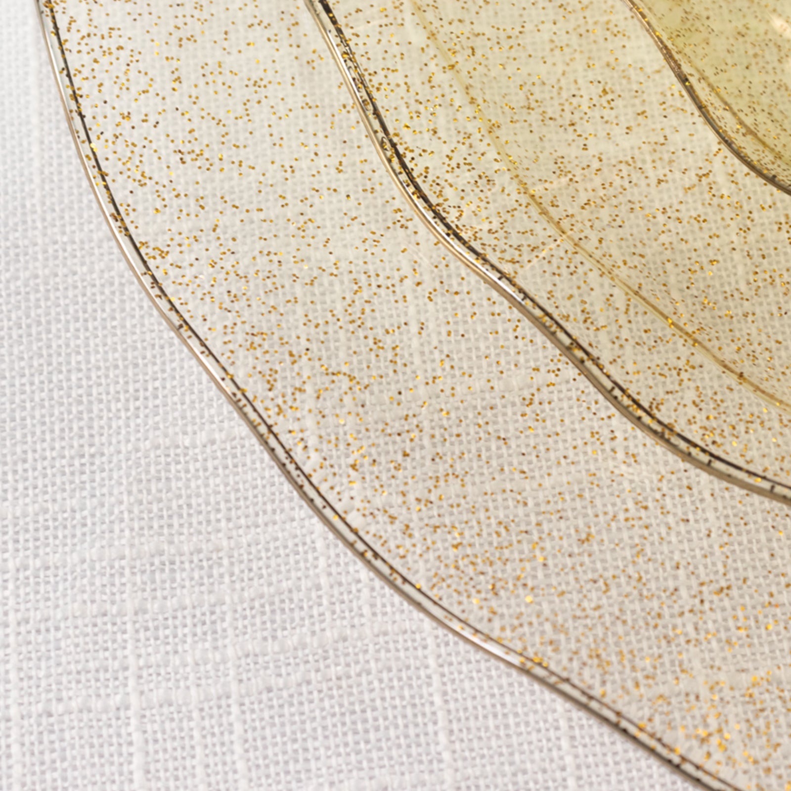 10-Piece Set of Disposable Gold Glitter Plastic Round Dessert Plates with Ruffled Rim