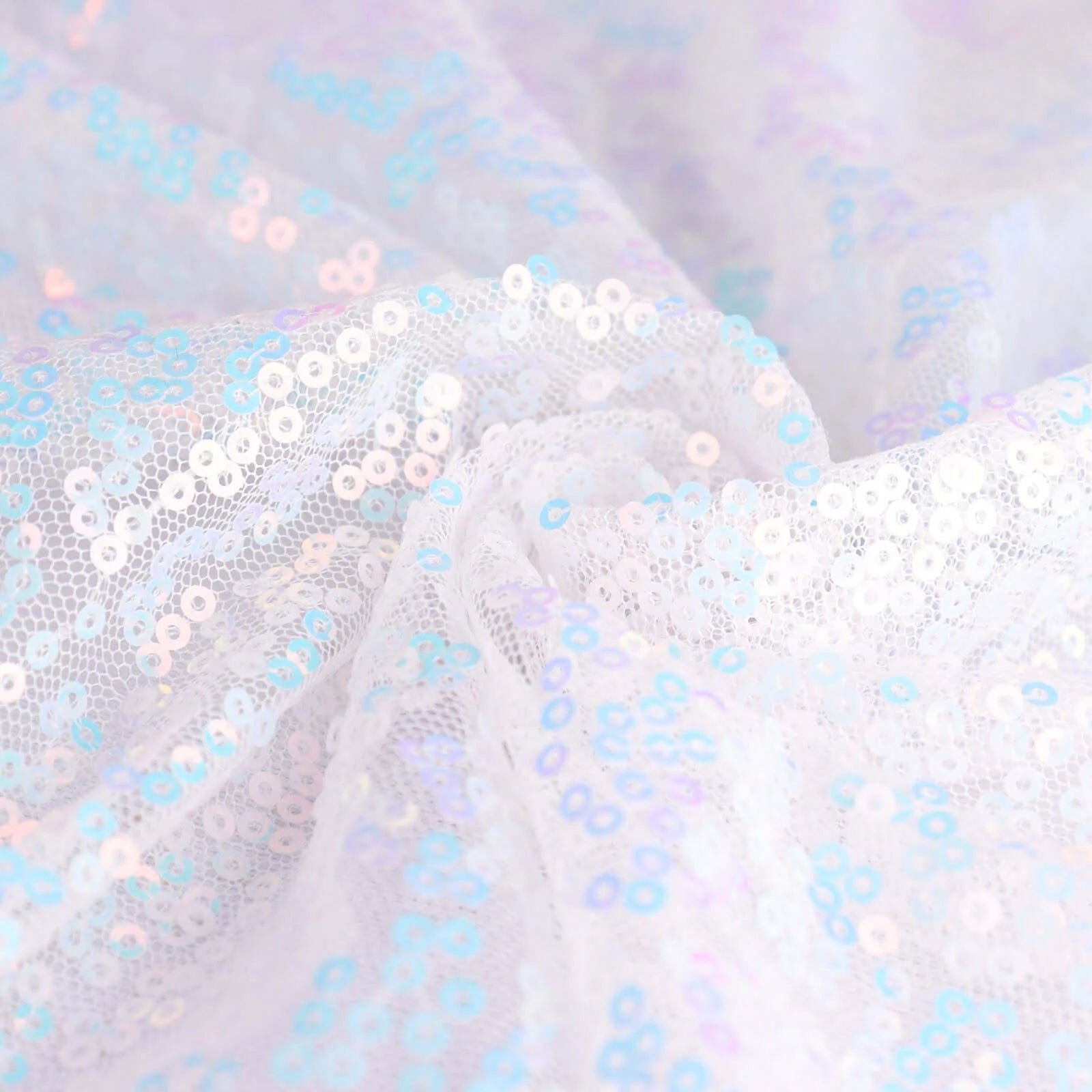 Hot! Iridescent Blue Seamless 132' Round Sequin Tablecloth