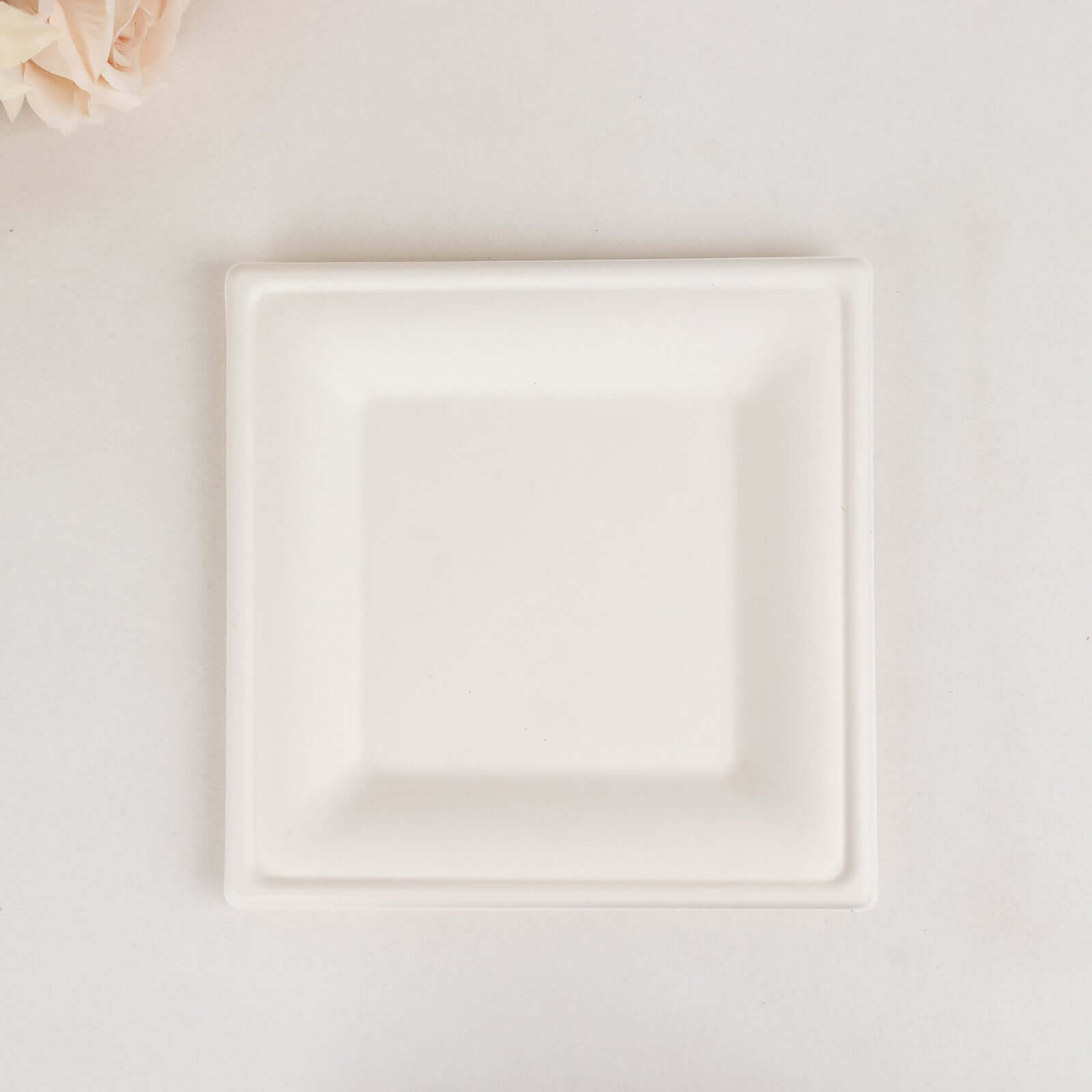 50-Piece Set of White Wide-Rimmed Square 10-Inch Bagasse Dinner Plates - Eco-Friendly for Events