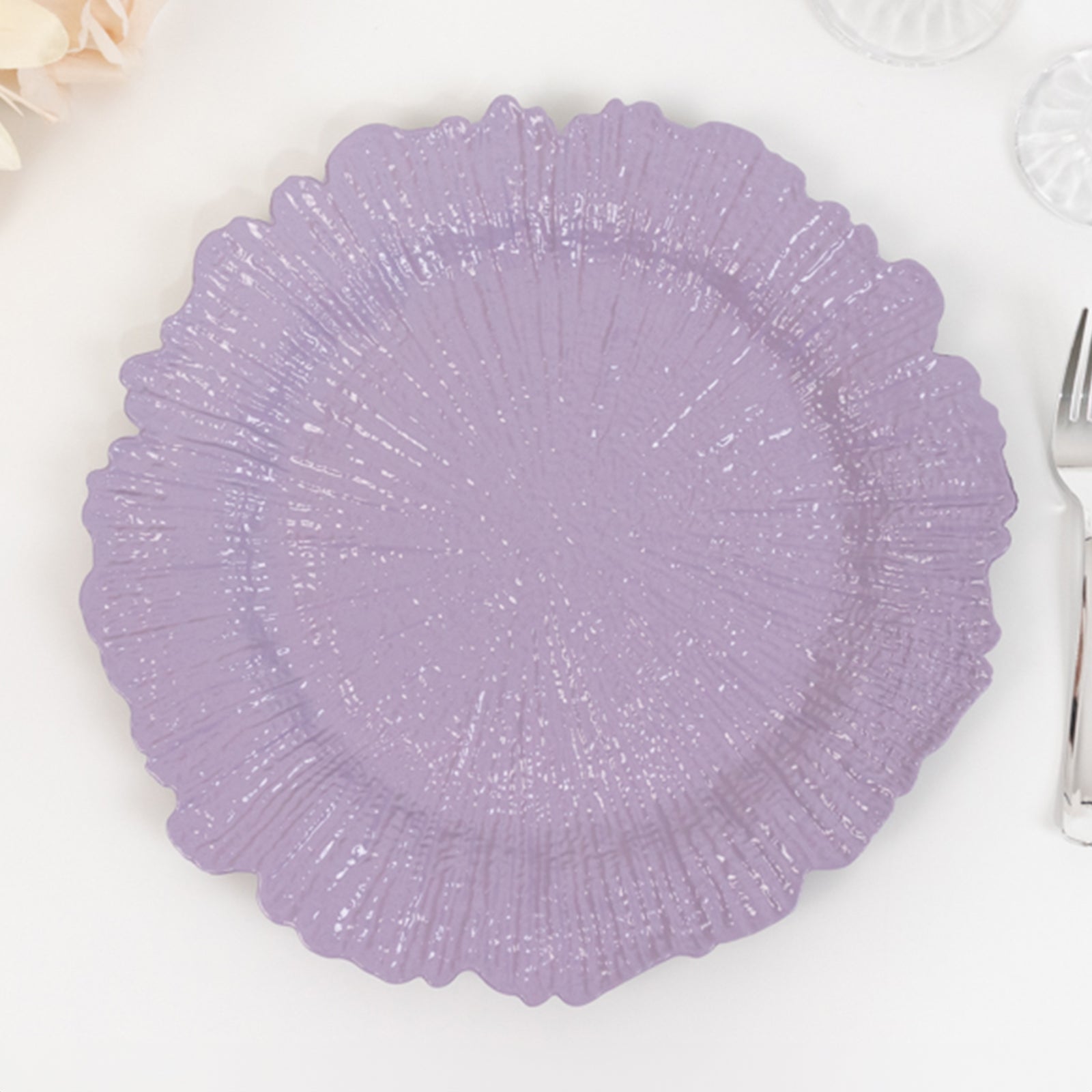 Hot Sale! 6-Piece Set of 13-Inch Lavender Lilac Round Acrylic Plastic Dinner Charger Plates with Reef Design