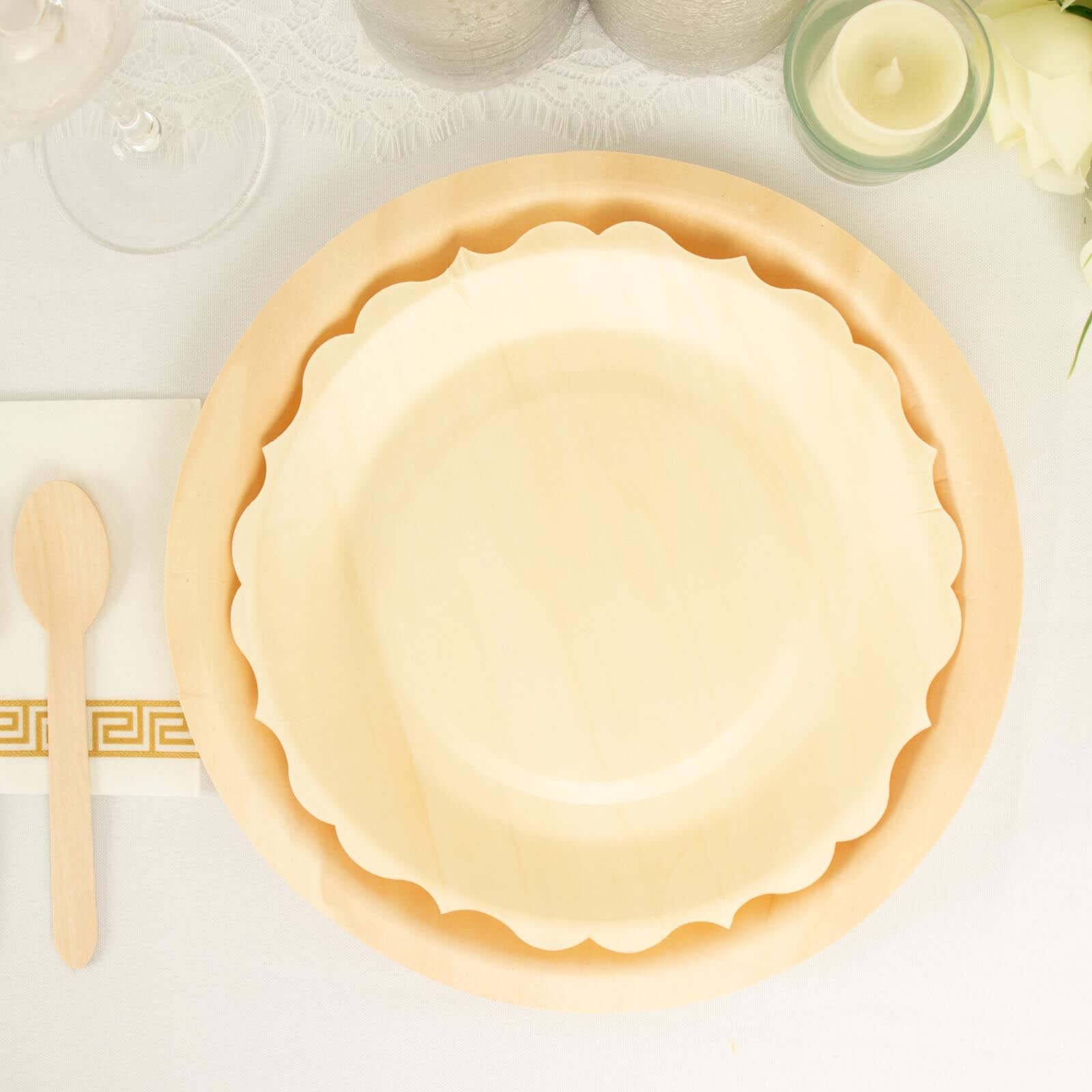 12-Piece Set of Natural Birchwood Round Dinner Plates with Scalloped Rim - Ideal for Farmhouse Events
