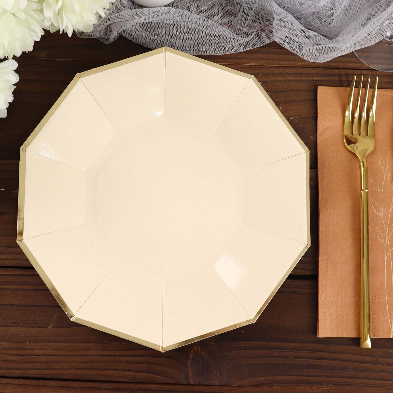 25-Piece Set of 9-Inch Beige Disposable Dinner Plates with Gold Foil Rim for Modern Weddings and Events