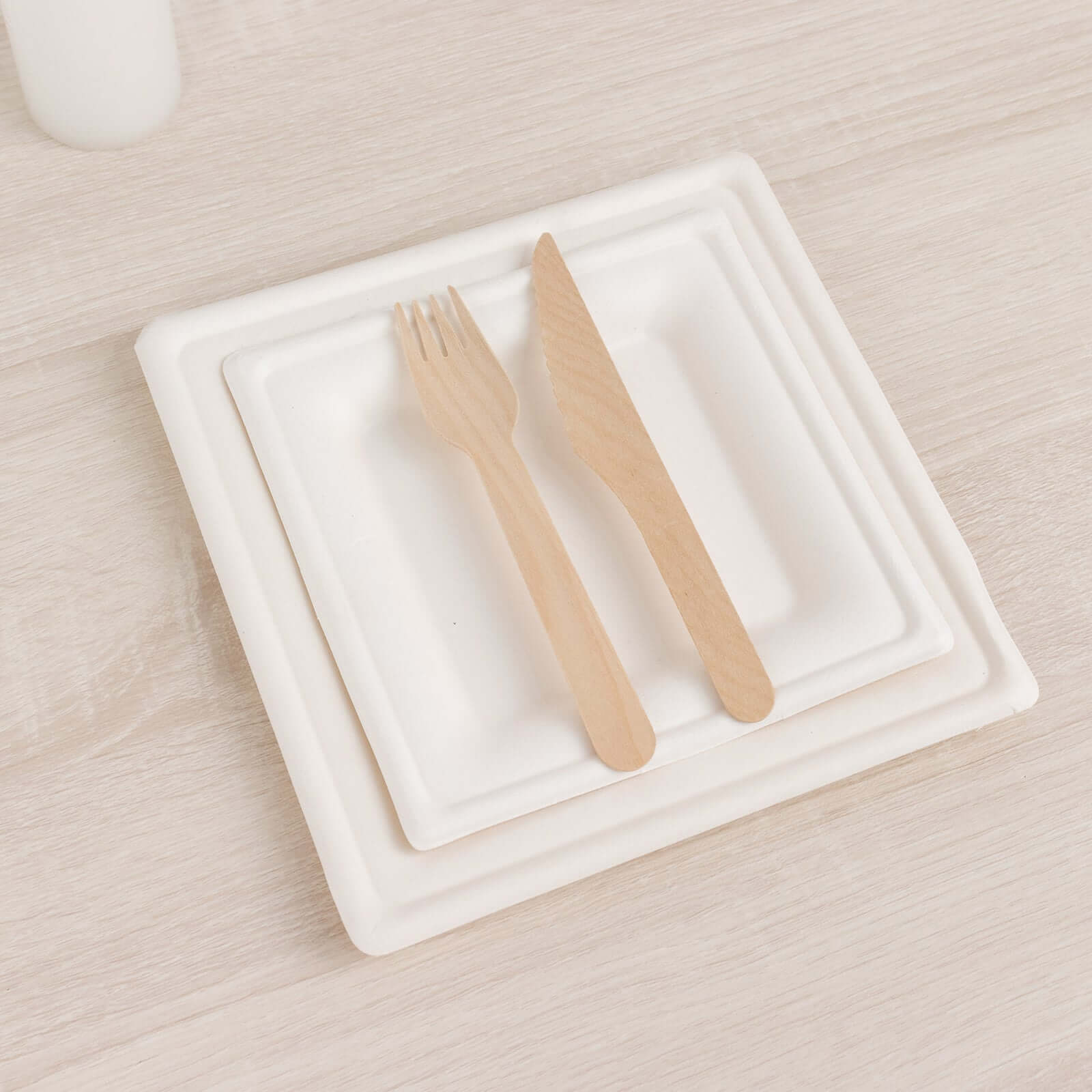 50-Pack White Biodegradable Bagasse 6" Square Dessert Plates - Ideal for Outdoor & Eco-Friendly Celebrations