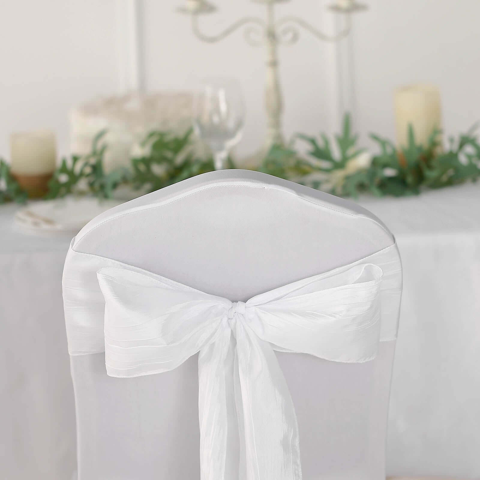 Get 5-Pack White Accordion Crinkle Taffeta Chair Sashes for Stylish Weddings & Gatherings