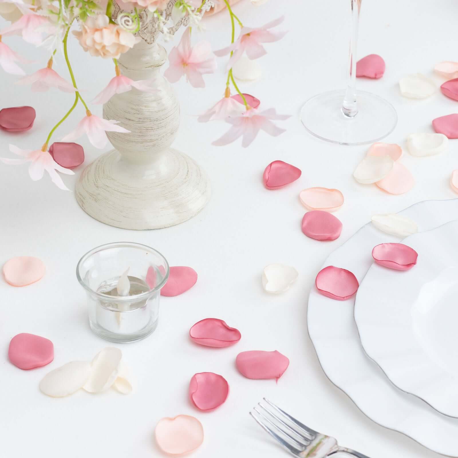 Get 400-Pack Satin Rose Petal Confetti Mix in Blush Tones for Decorative Events