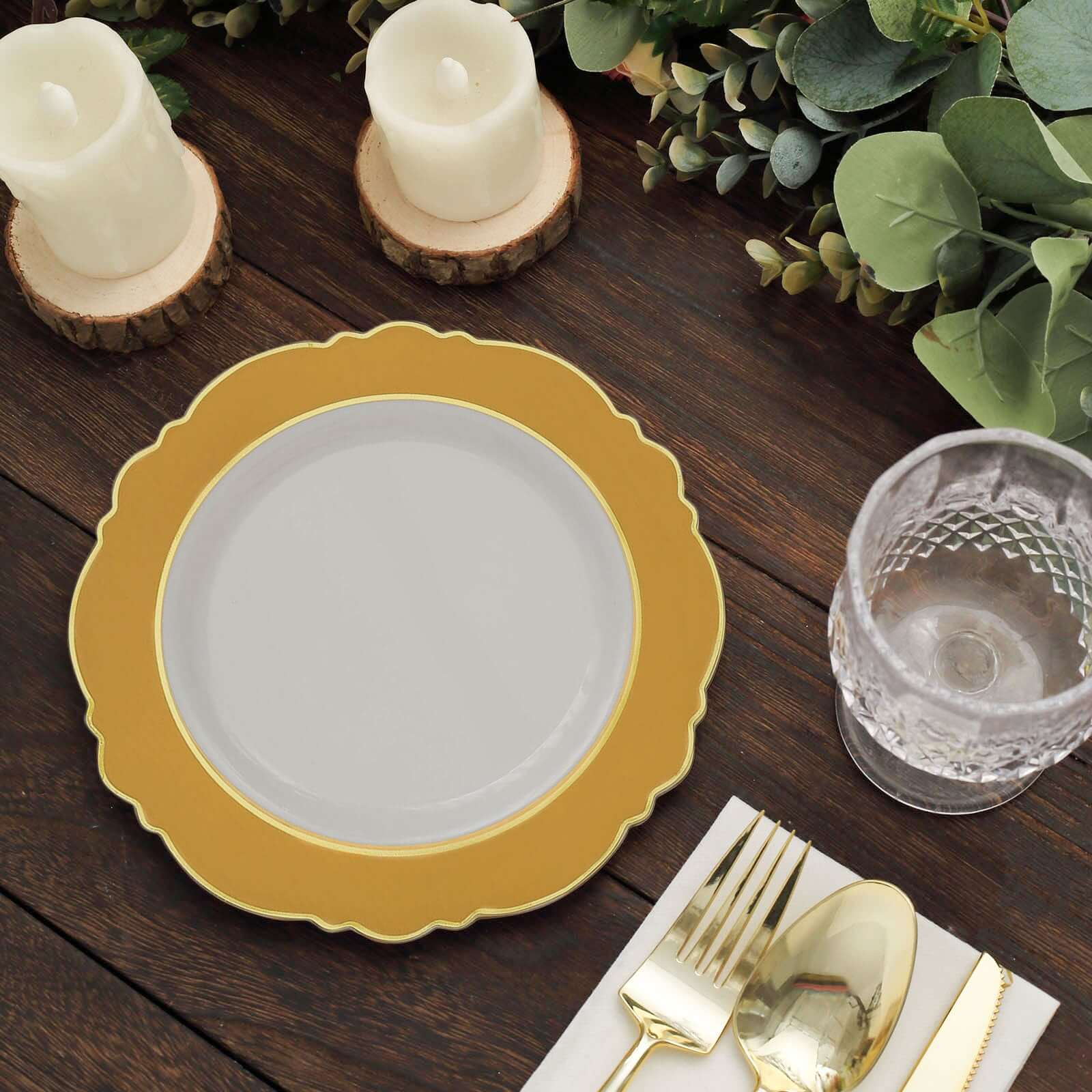 10-Pack Disposable White Plastic Dessert Plates with Gold Blossom & Edging for Elegant Table Decor
