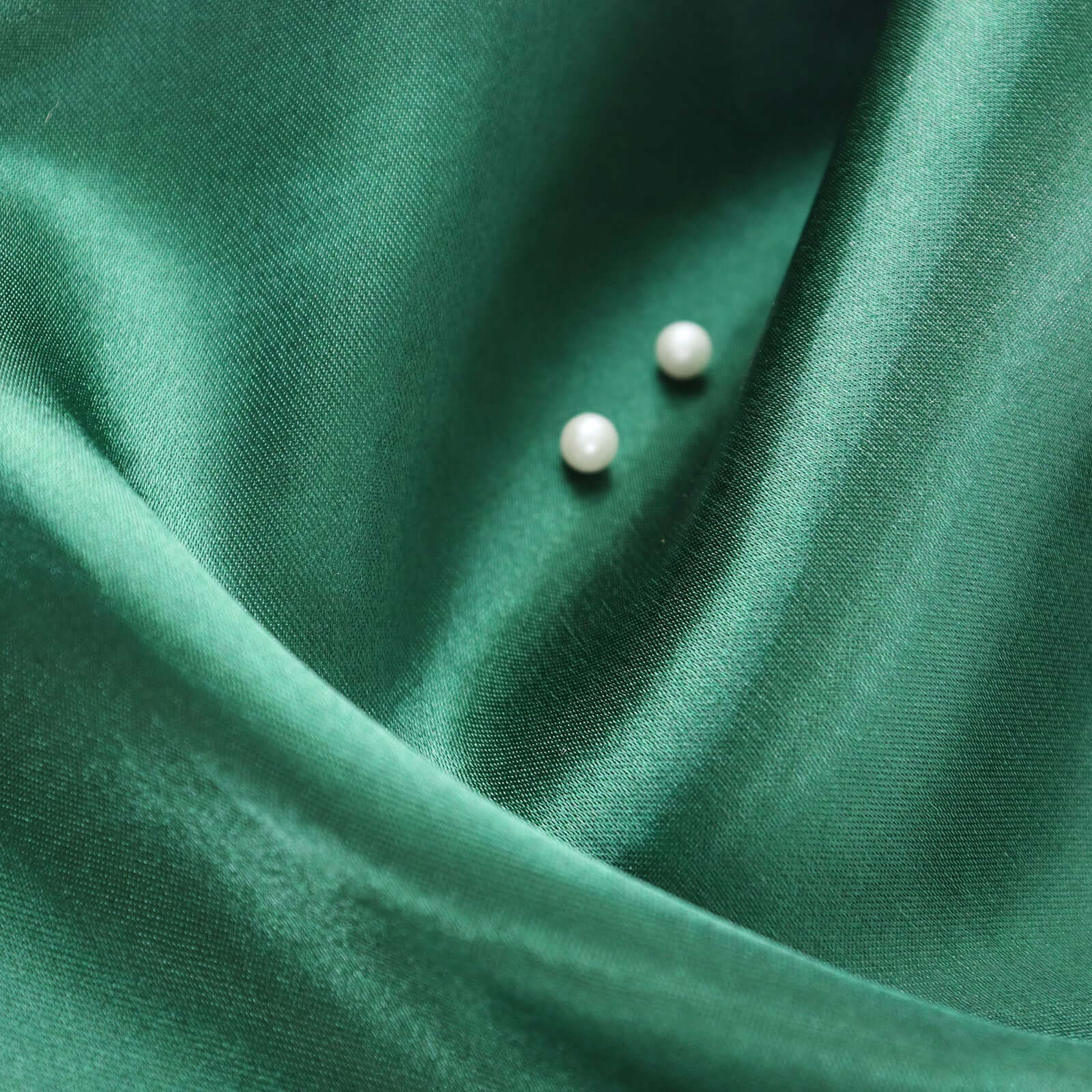 Wholesale 12-Foot Wide, 10-Yard Long Hunter Emerald Green Satin Fabric Bolt for DIY Crafts
