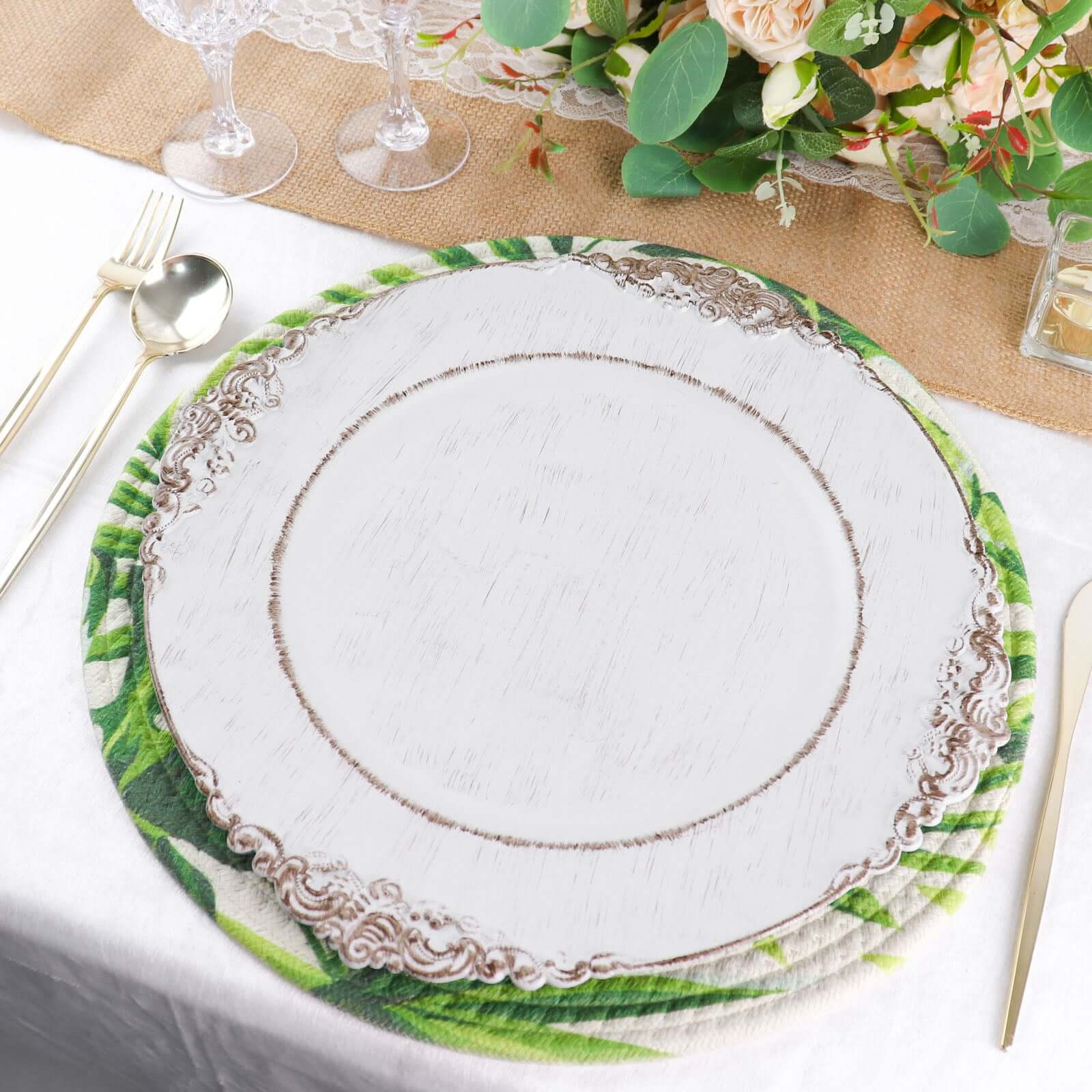 4-Pack Round Woven Cotton Table Placemats in Tropical Leaf Design, 15 Inches Green