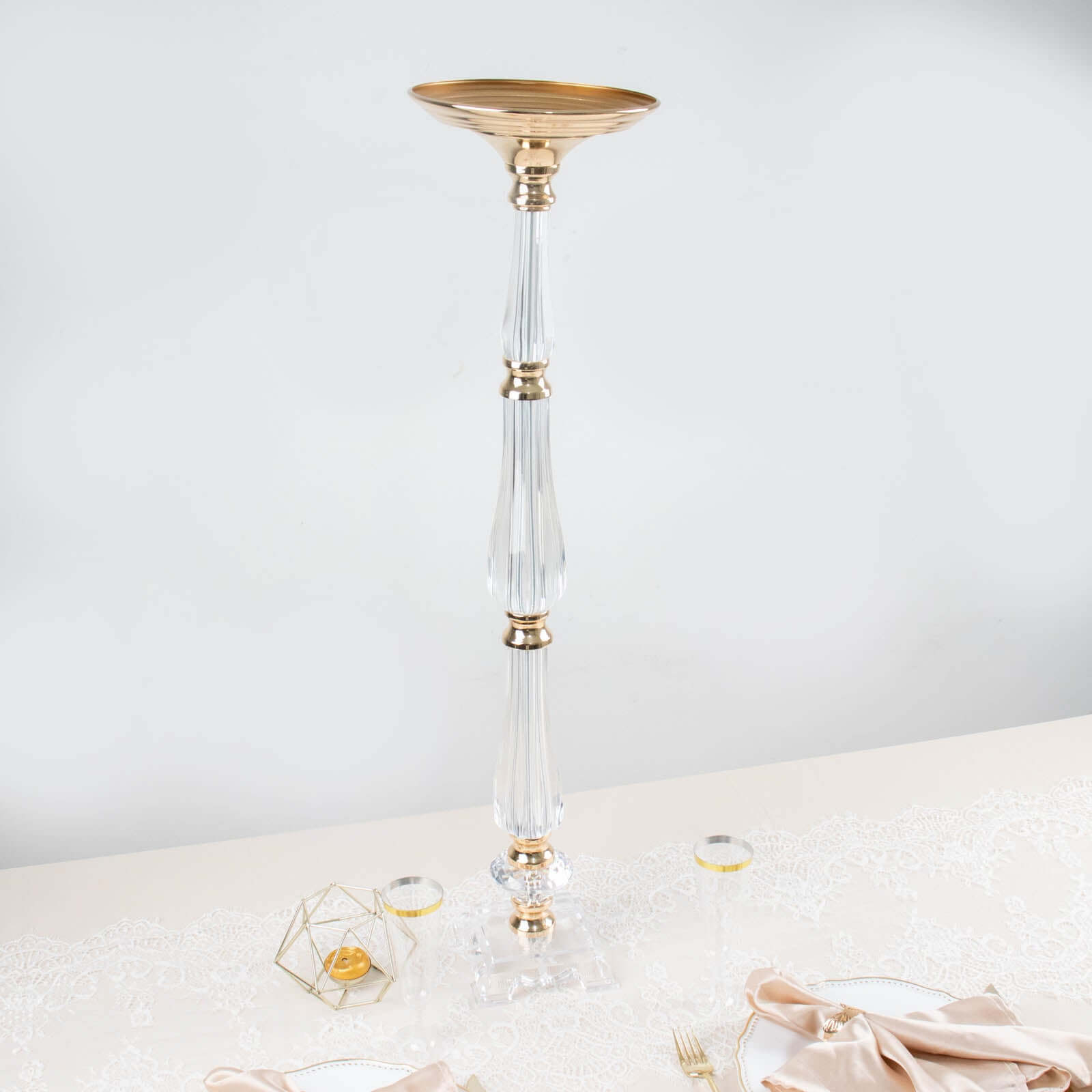 32-inch Gold and Clear Acrylic Crystal Pillar Candle Stand for Wedding Centerpieces