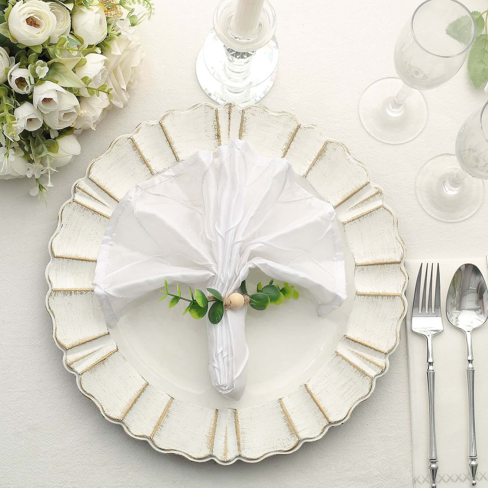 8-Piece Handmade Rustic Green Eucalyptus Leaf & Wooden Bead Jute Napkin Holders