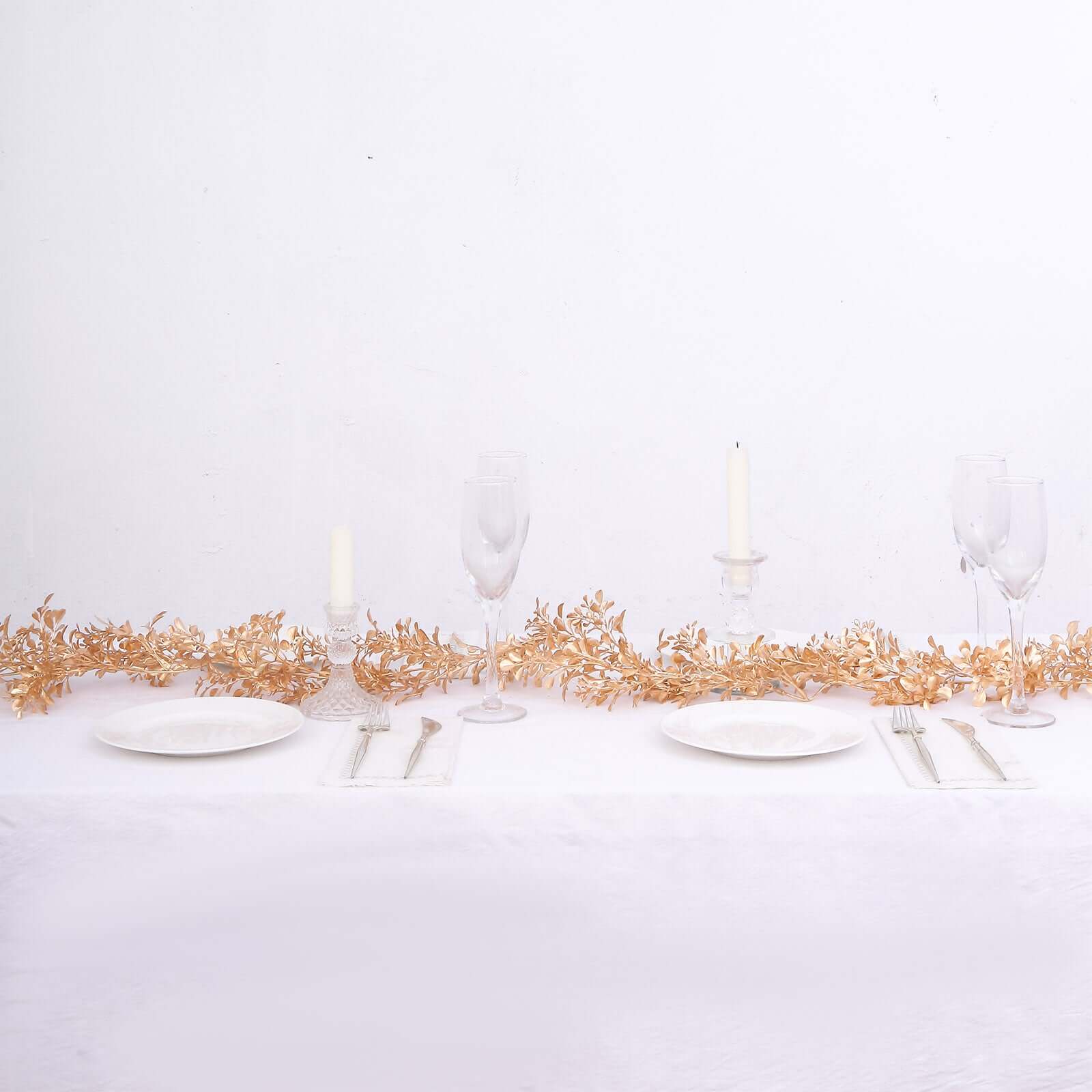 Hot Sale! 6ft Metallic Gold Artificial Boxwood Leaf Table Garland for Modern Event Decor
