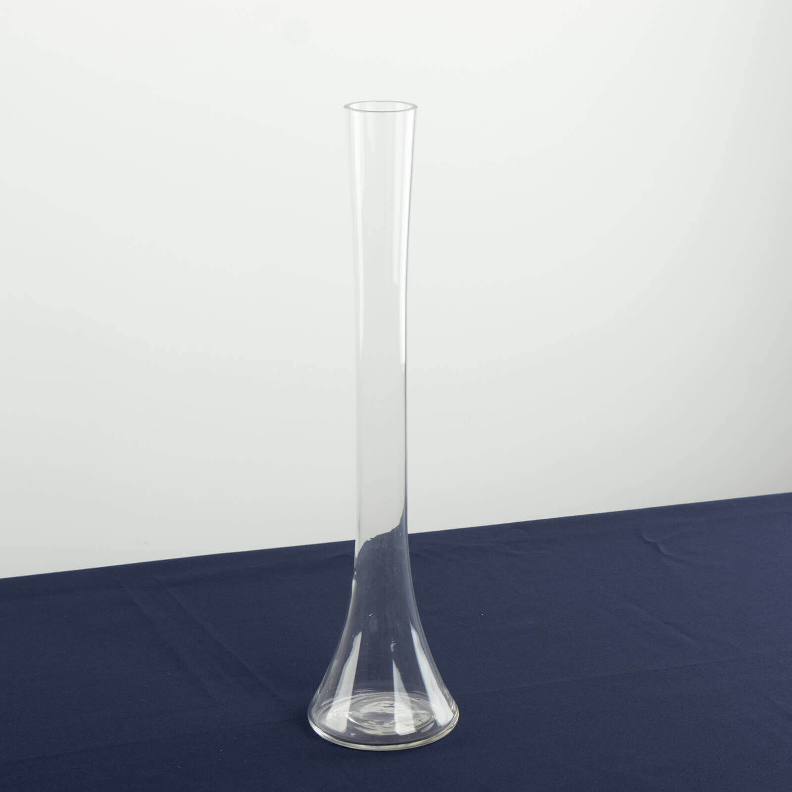 Set of 6 Clear Hand - Blown Glass Eiffel Tower Vases with Round Base, 16 Inches Tall for Weddings