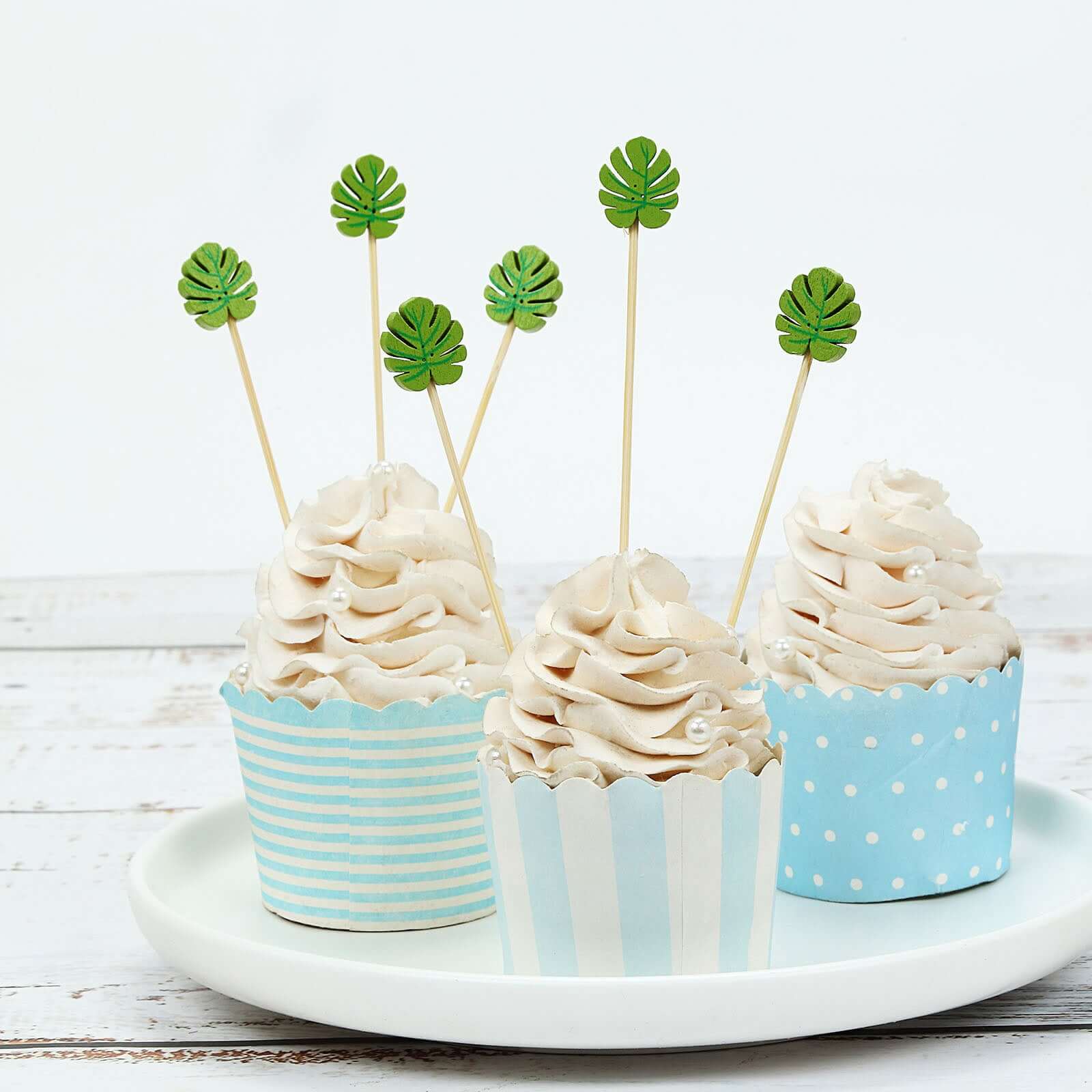 100-Piece Set of Eco-Friendly Bamboo Cocktail Picks with Tropical Leaf Design, 5 Inches Long