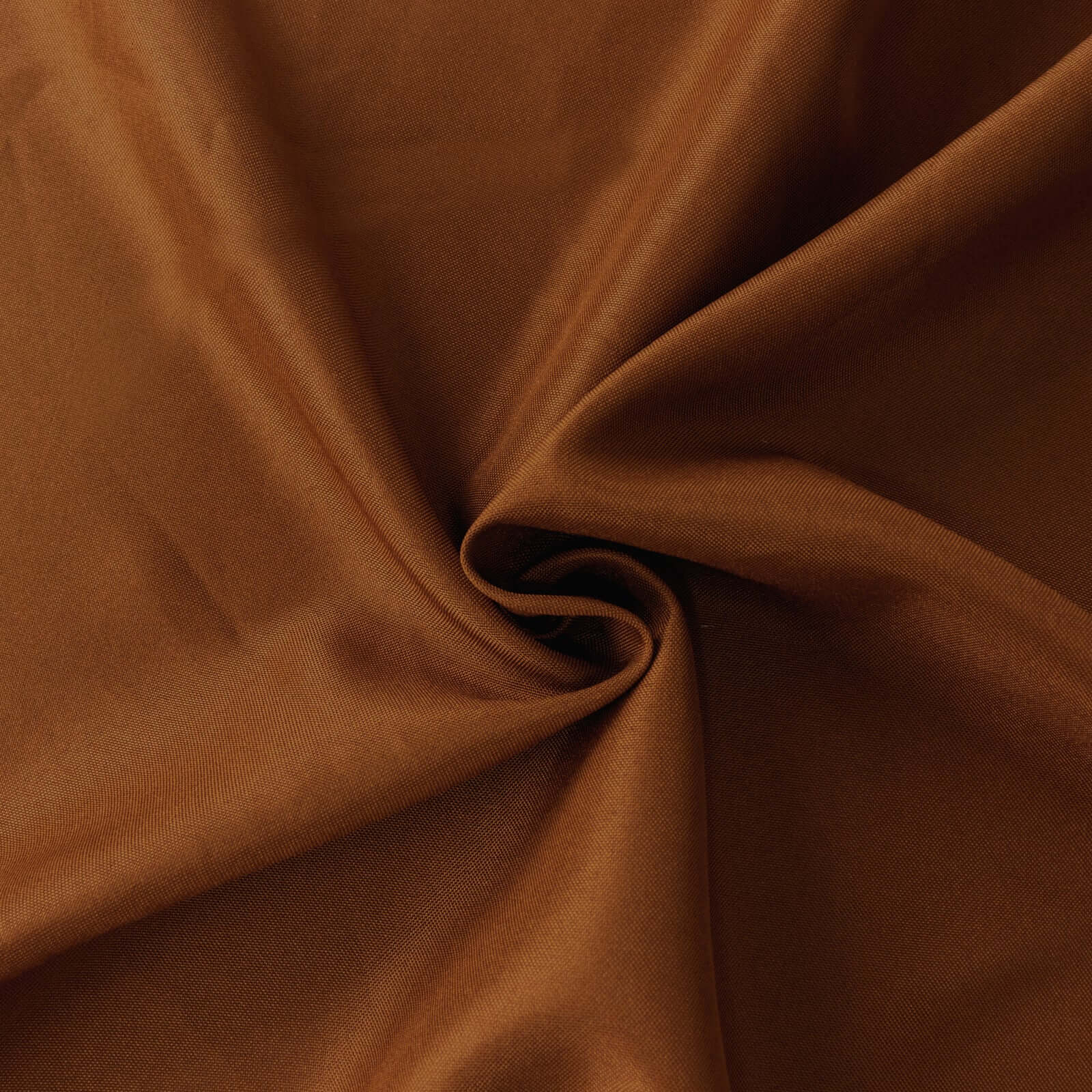 Amazing Seamless Wrinkle-Resistant 120" Polyester Round Tablecloth in Cinnamon Brown