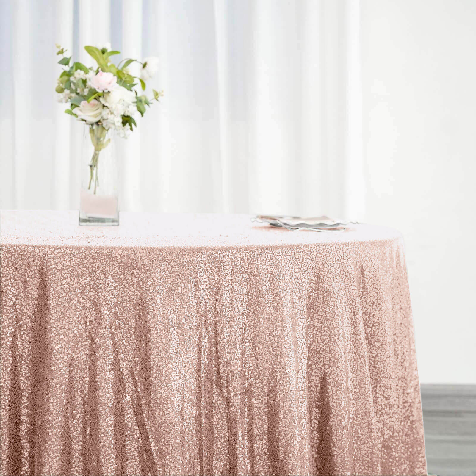 Rose Gold Seamless Dazzling 132 Round Sequin Tablecloth