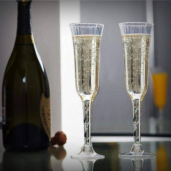 12-Pack Disposable 6oz Clear Flared Plastic Champagne Flutes - Ideal for Special Occasions