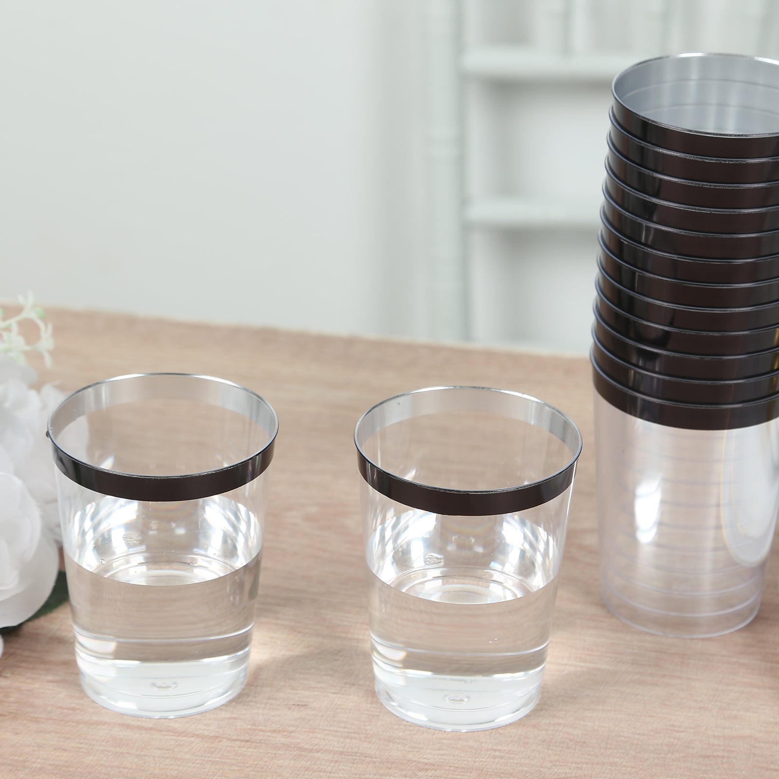 25-Piece Set of Clear Plastic Tumbler Cups with Stylish Black Rim - 10oz Disposable Party Glasses