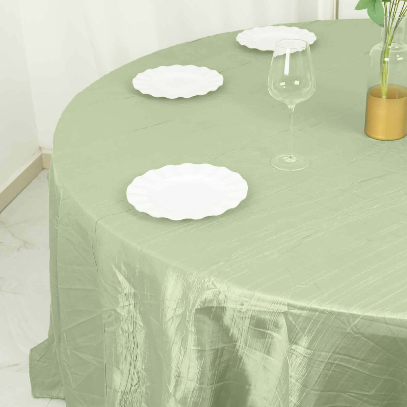 Hot Deal! Seamless Accordion Crinkle Sage Green Taffeta 132 Round Tablecloth for Events