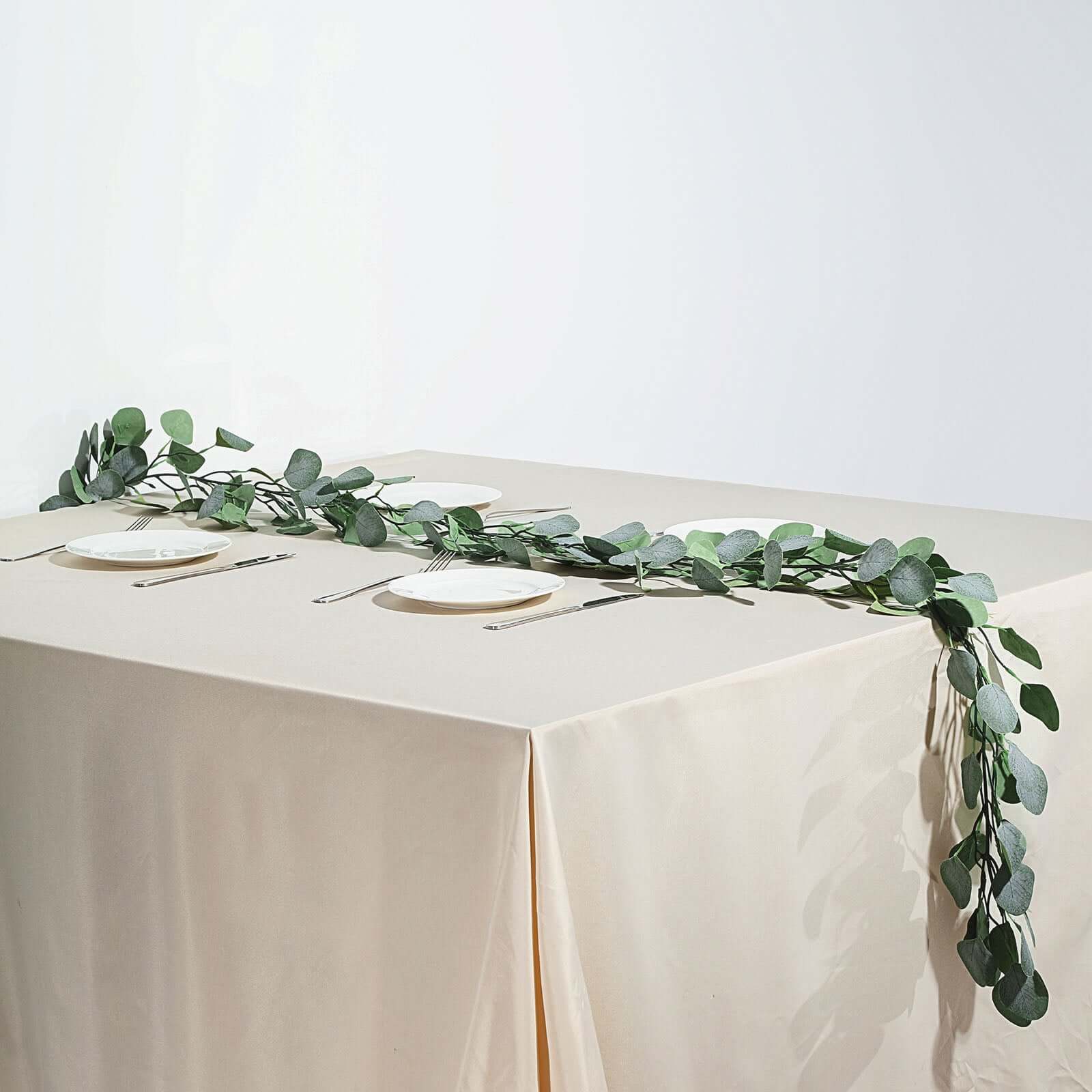 6.5ft Frosted Green Artificial Silk Eucalyptus Leaf Garland for Decorative Use