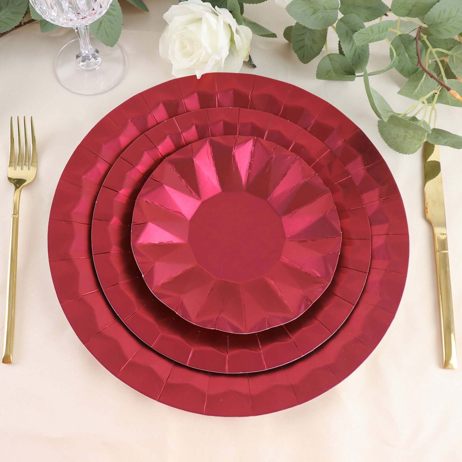25-Piece Set of 9-Inch Round Disposable Burgundy Paper Dinner Plates with Geometric Prism Rim, 400GSM
