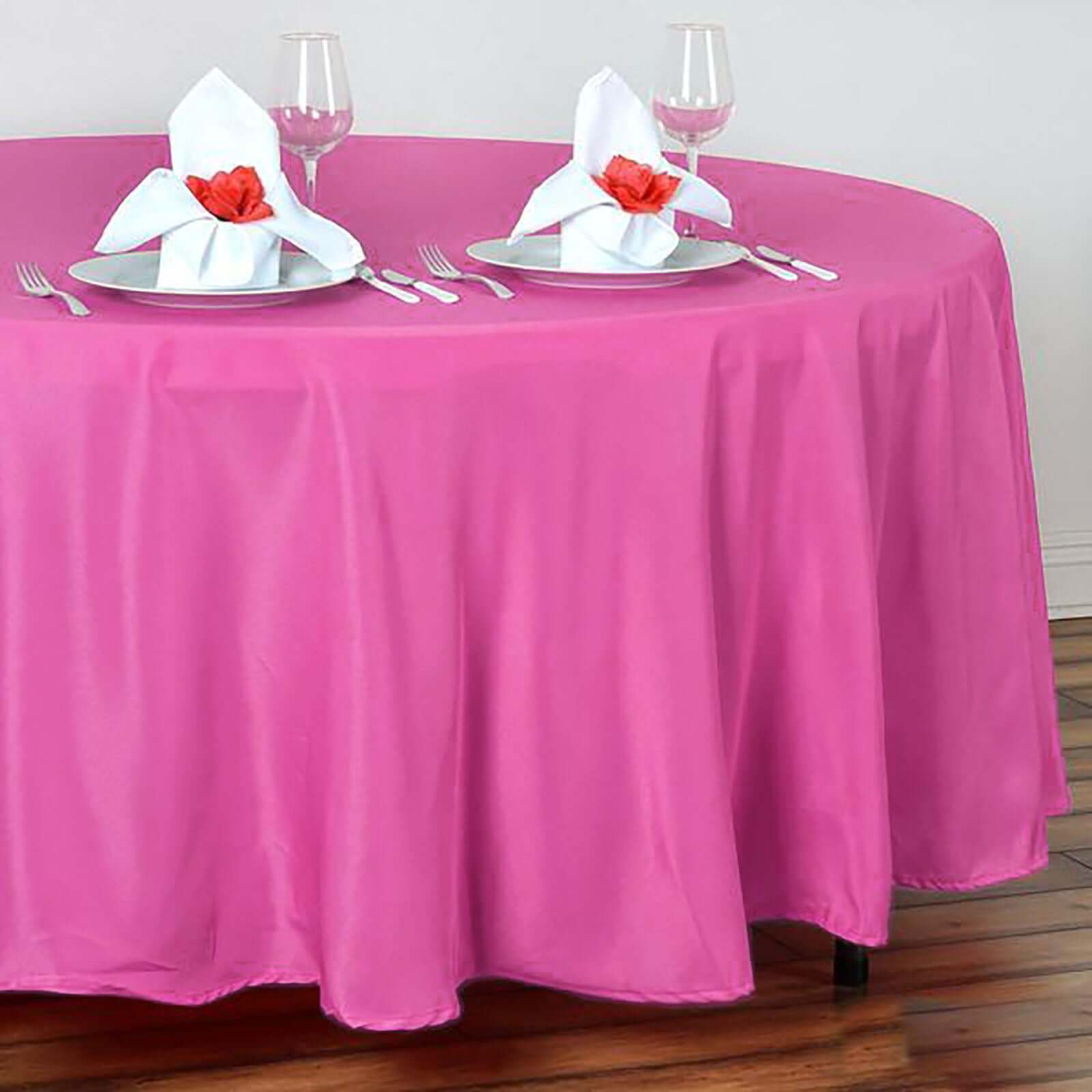 Wrinkle-Resistant Fuchsia Polyester 108-Inch Round Table Cover