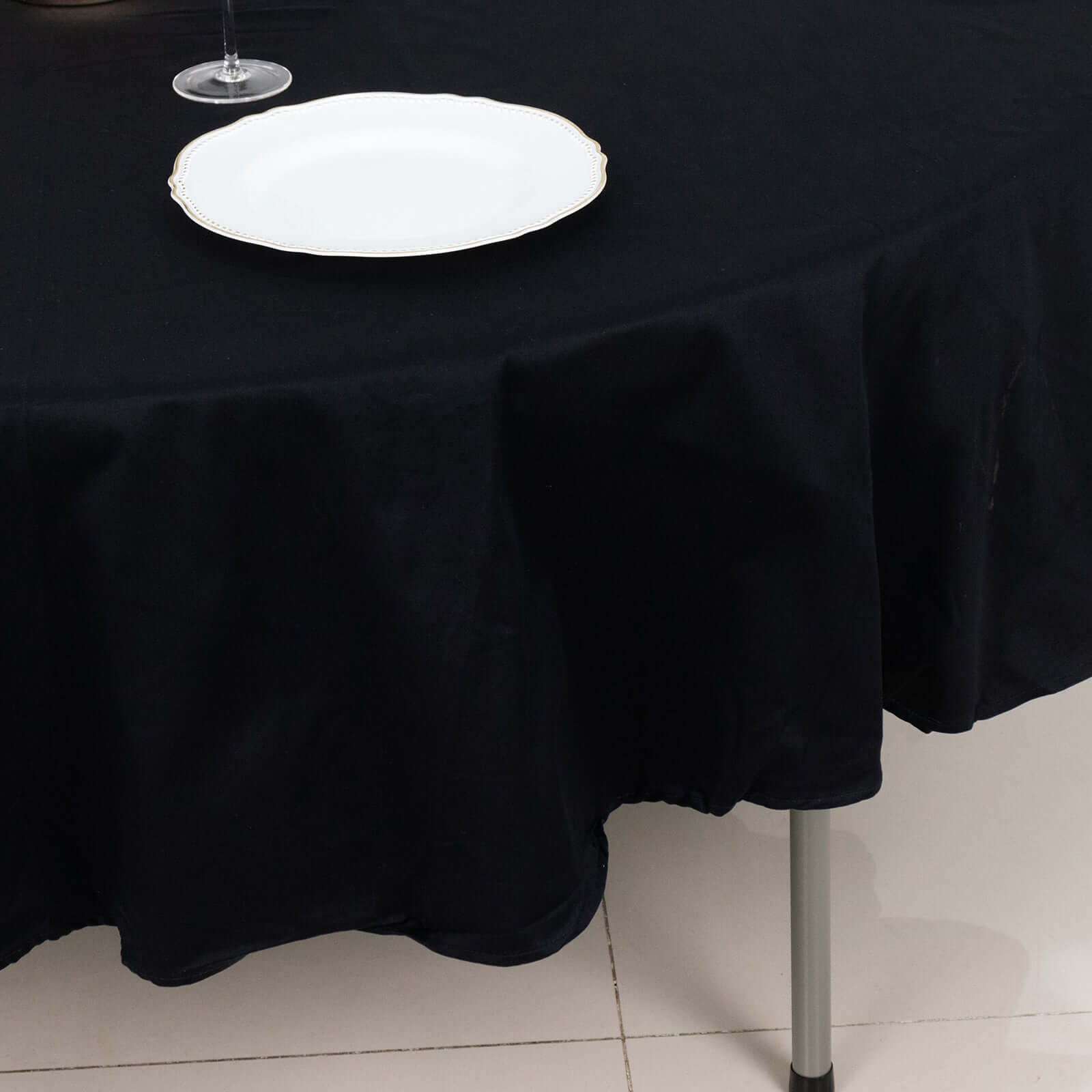 Black 90 Round 100% Cotton Tablecloth - Soft, Breathable & Exquisite