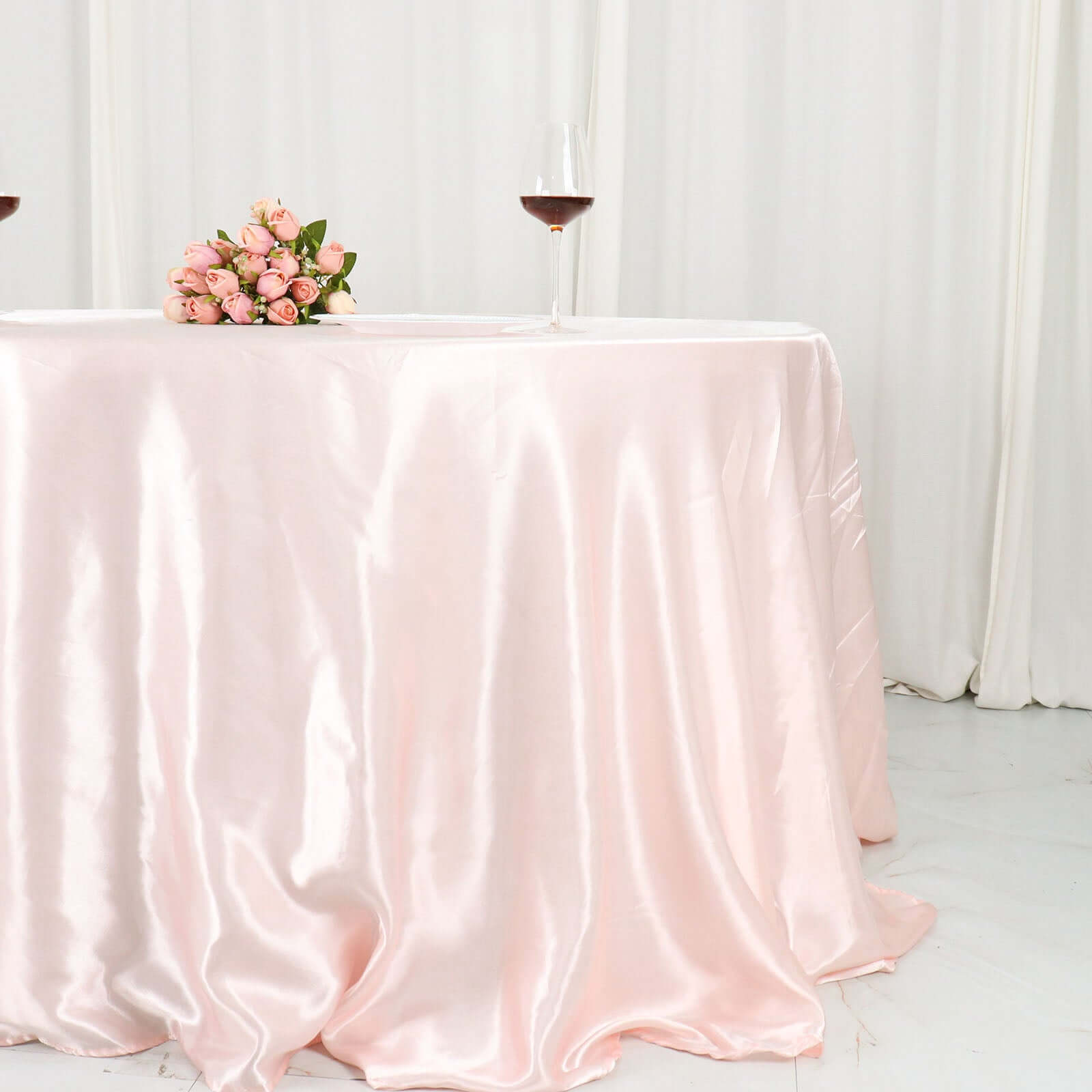Blush Satin 132-Inch Round Seamless Stylish Tablecloth