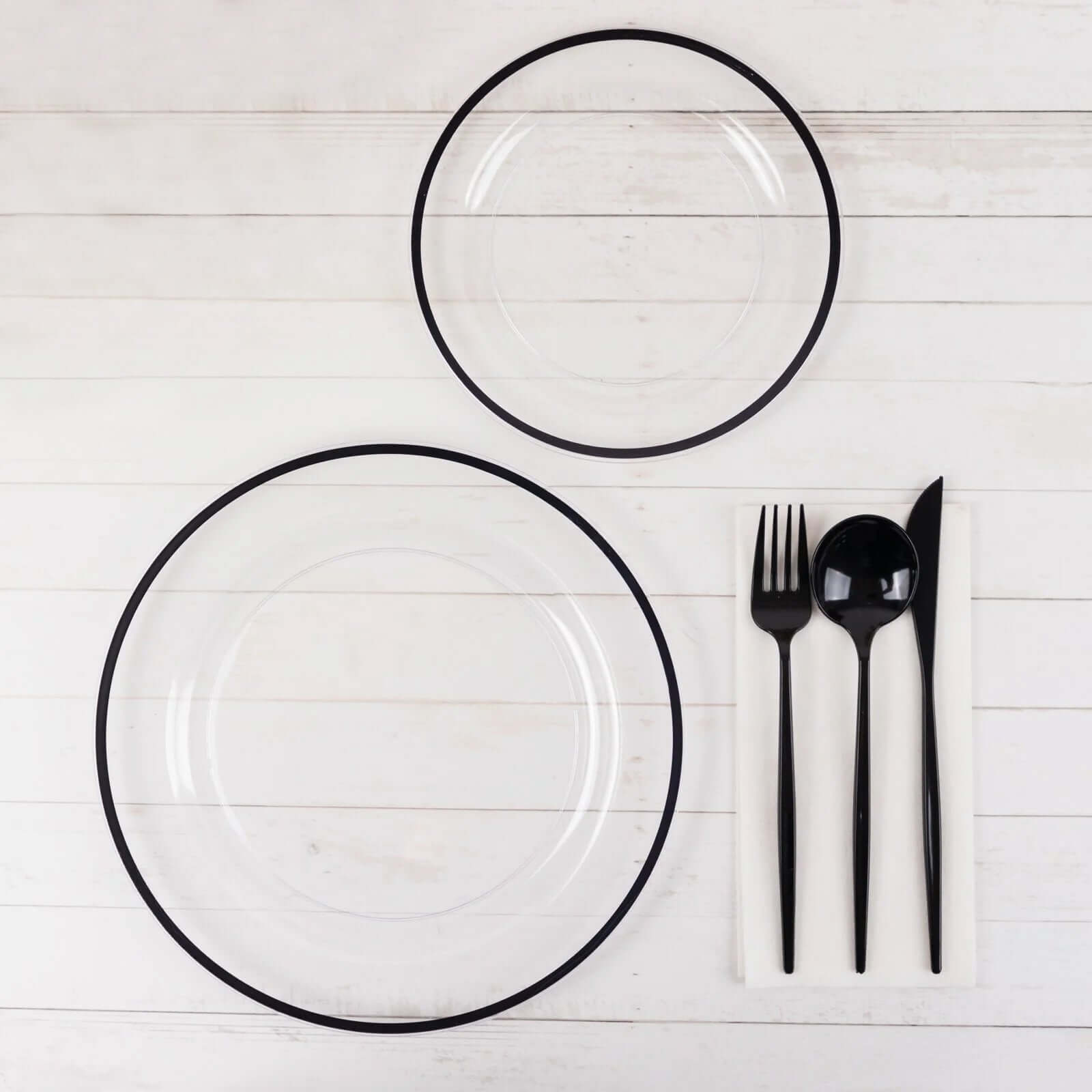 10-Pack Clear Plastic Round Dinner Plates with Black Rim - Ideal Disposable Plates for Classy Parties