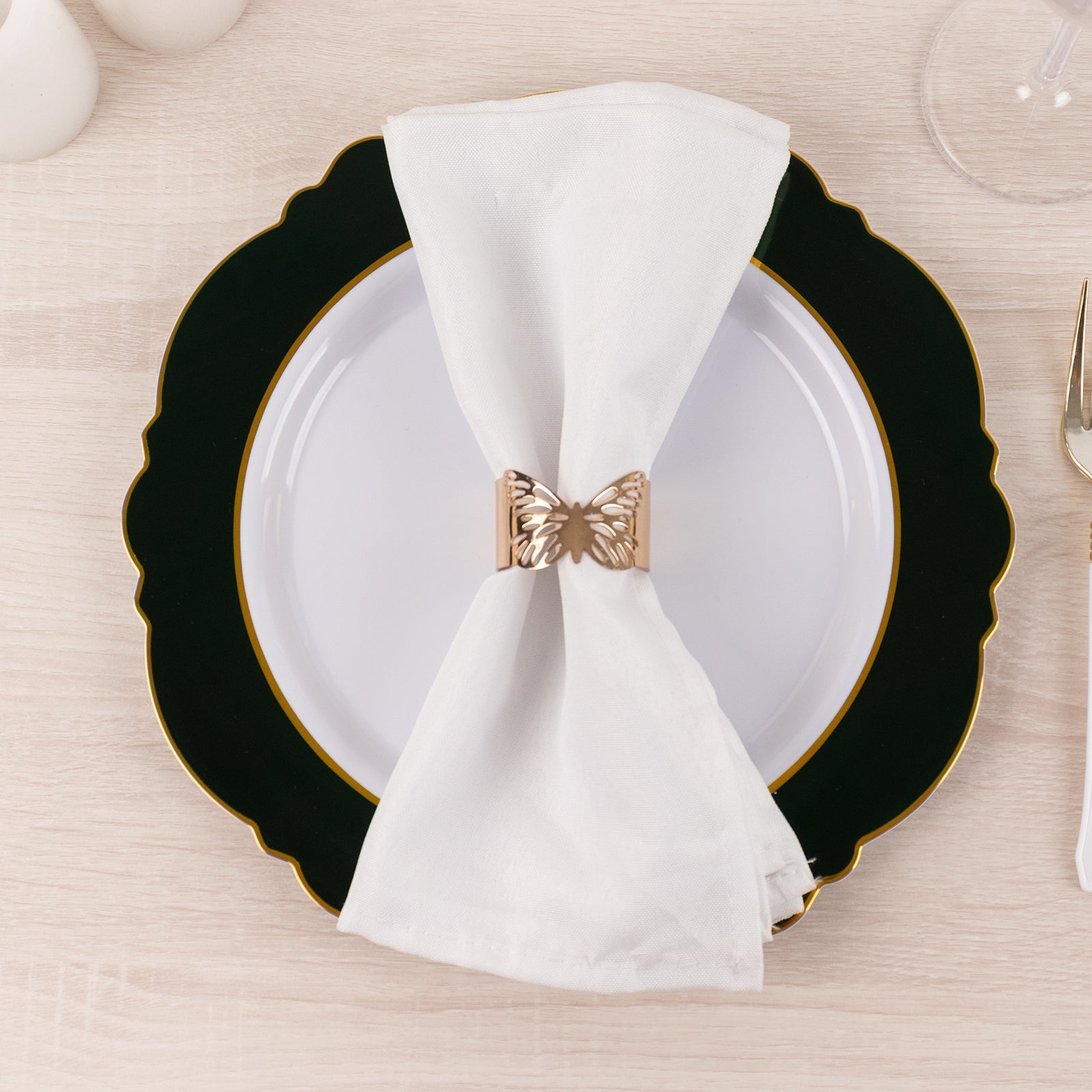Hot Deal! 10-Pack Disposable White Plastic Dinner Plates with Hunter Emerald Green Blossom & Gold Edging