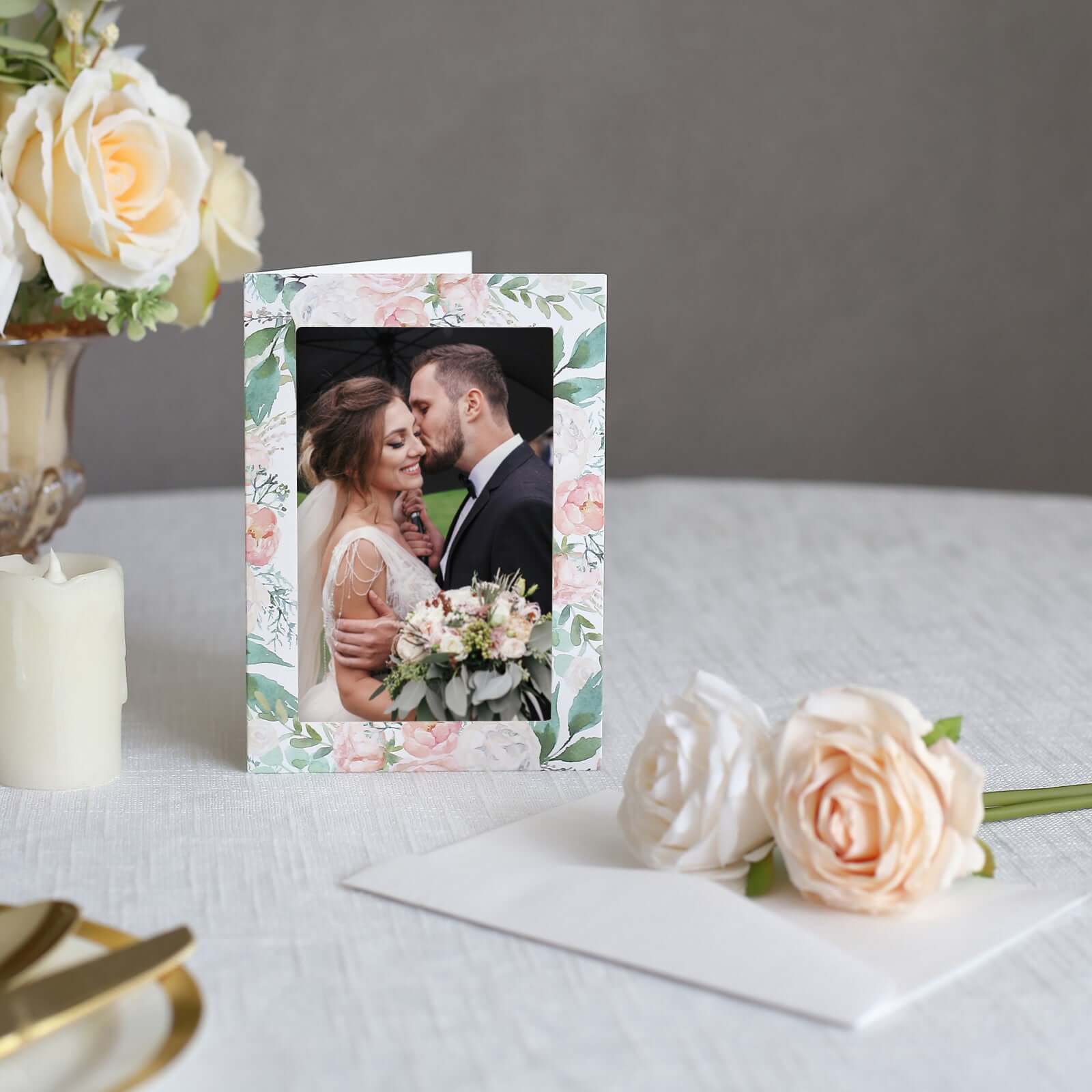 25-Pack White and Gold Peony Floral Thank You Cards with Envelopes - Ideal for Party Invitations and Milestones
