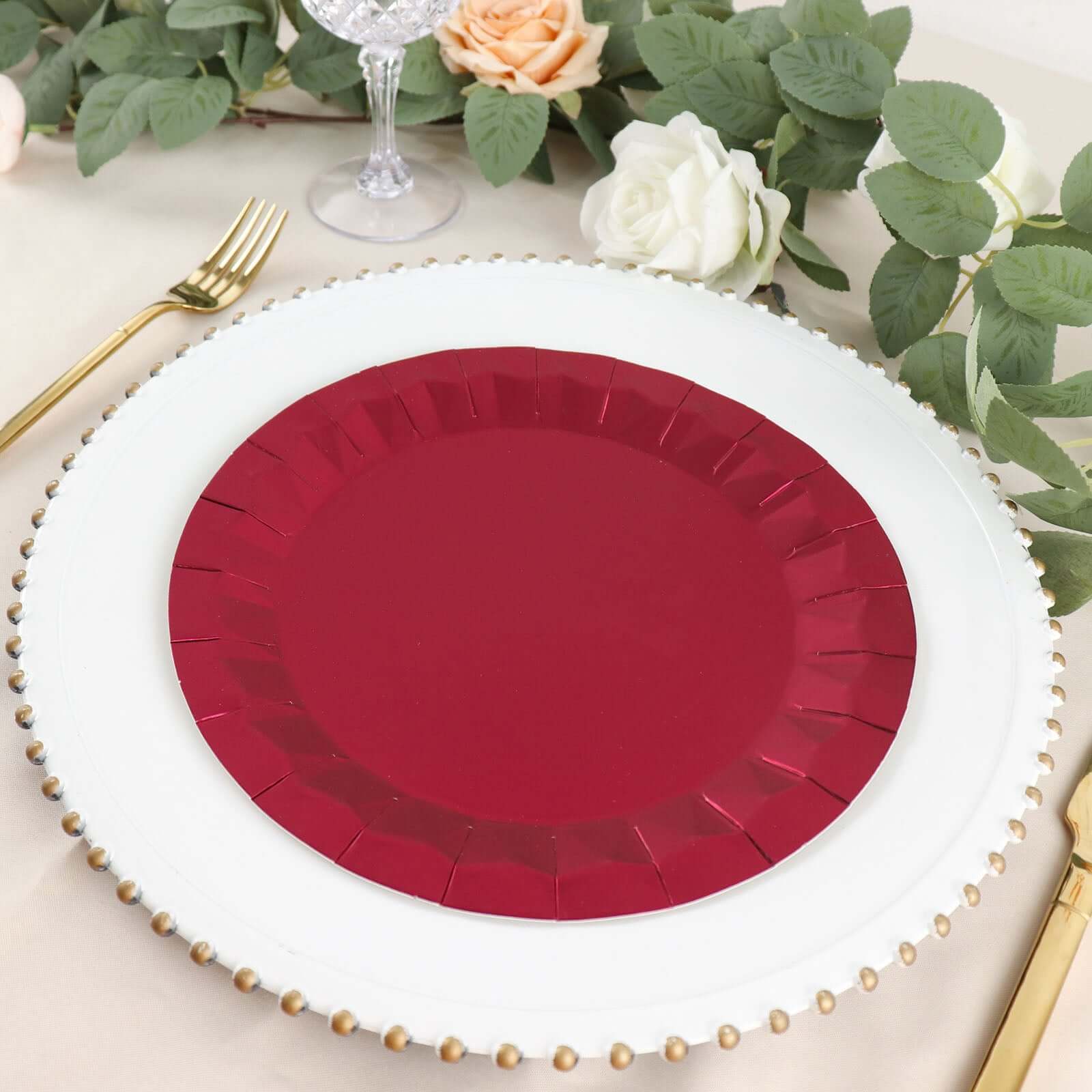 25-Piece Set of 9-Inch Round Disposable Burgundy Paper Dinner Plates with Geometric Prism Rim, 400GSM