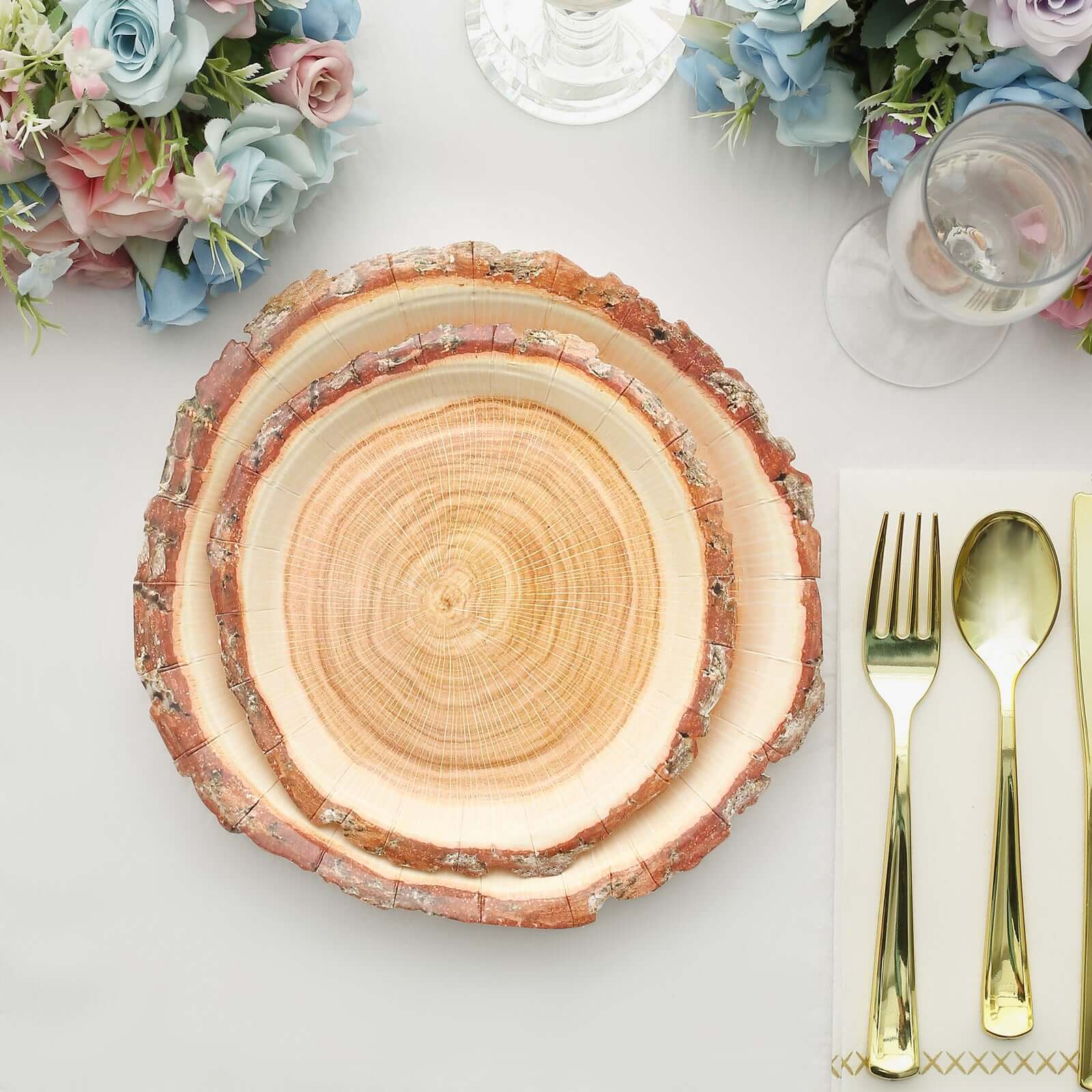Get 25-Piece Set of Disposable Round Dinner Paper Plates with Rustic Natural Wood Slice Print
