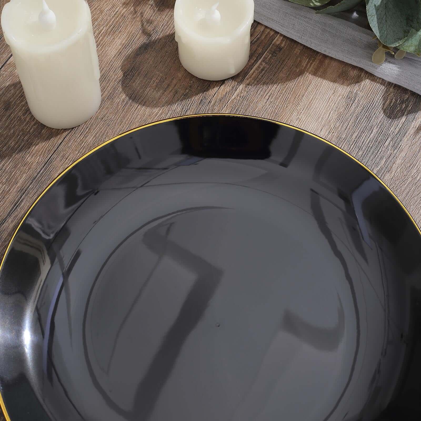 10-Piece Set of Glossy Black Plastic Dinner Plates with Gold Rim for Disposable Parties