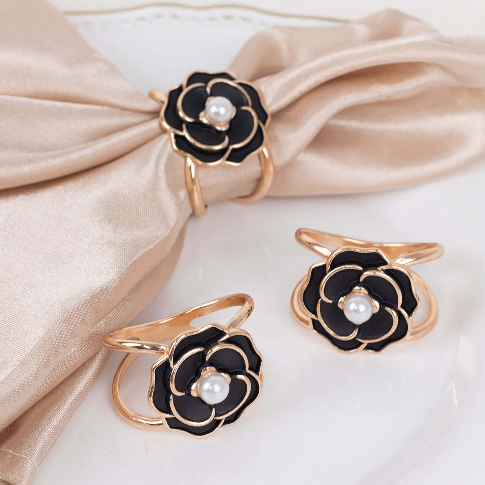 Get 10-Pack Black 3D Rose Shaped Metal Chair Sash Pin Buckles - Stylish Pearl Floral Napkin Rings with Gold Rim