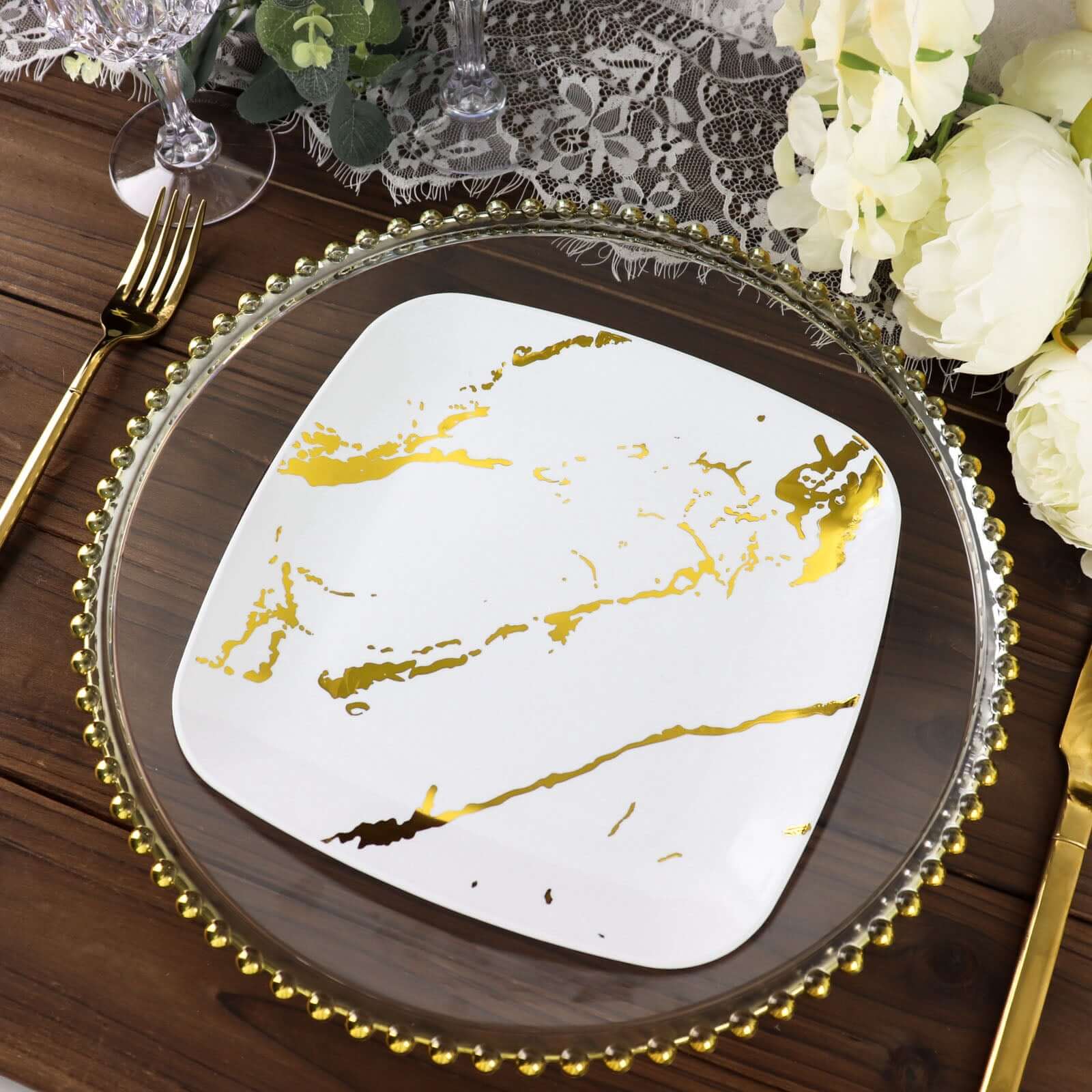10-Piece Set of White Plastic Square Dessert Plates with Gold Marble Design - Ideal for Weddings and Special Events