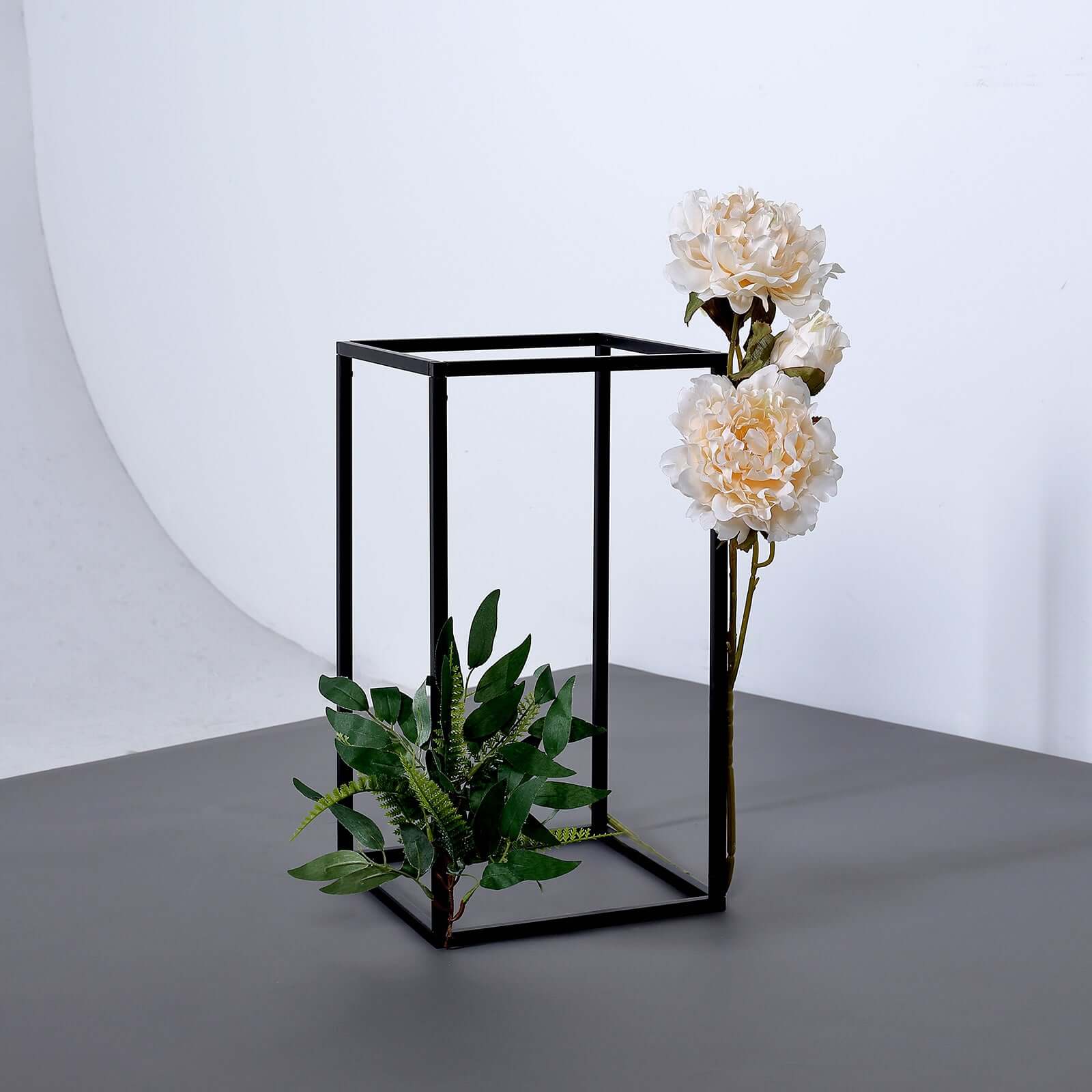 2-Pack Matte Black Metal Geometric Wedding Flower Stand - Ideal for Sophisticated Arrangements