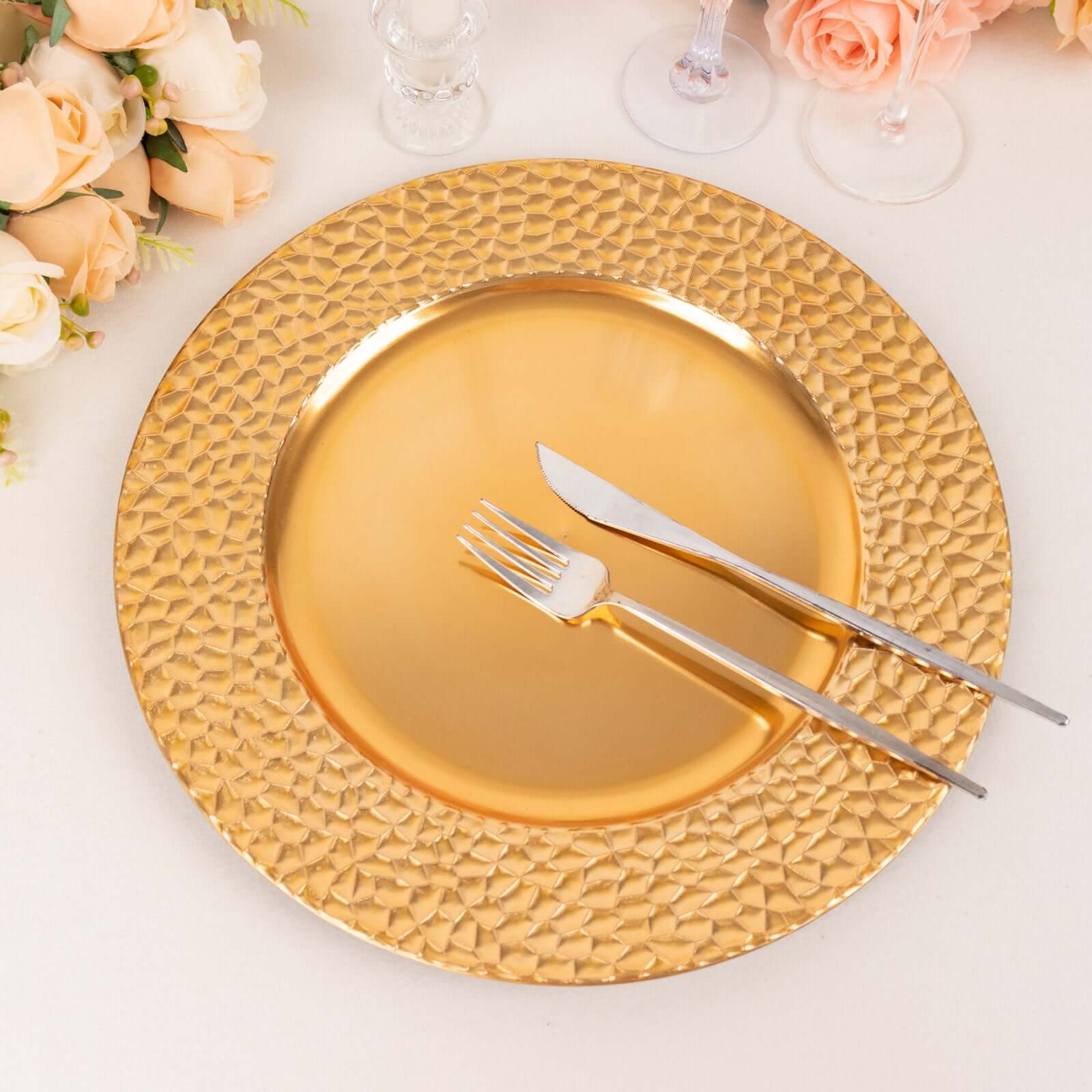 6-Piece Set of 13-Inch Metallic Gold Acrylic Round Charger Plates with Hammered Edge for Dinner Parties
