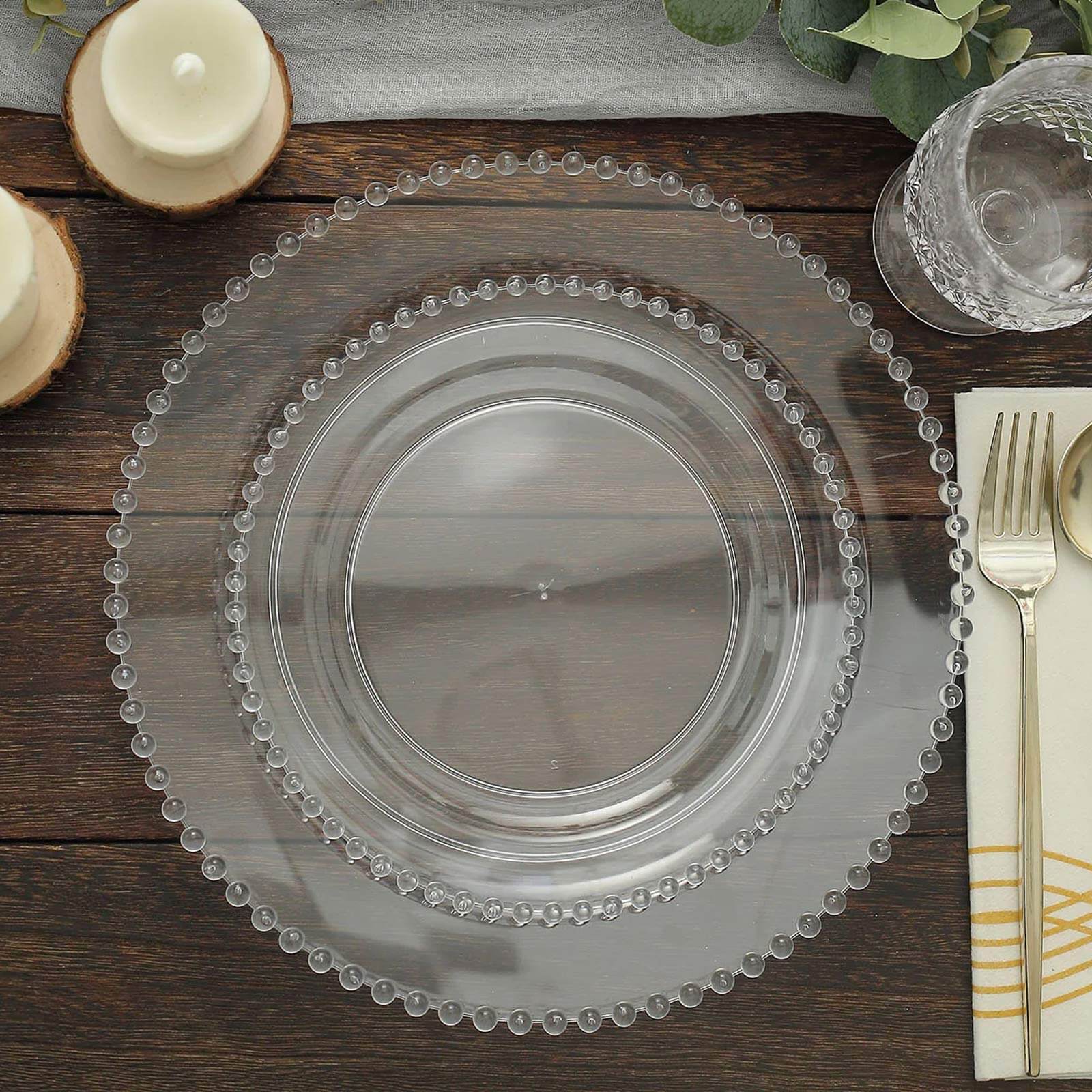 Get 10-Pack of Clear Round Plastic Dessert Plates with Beaded Rim for Parties and Events